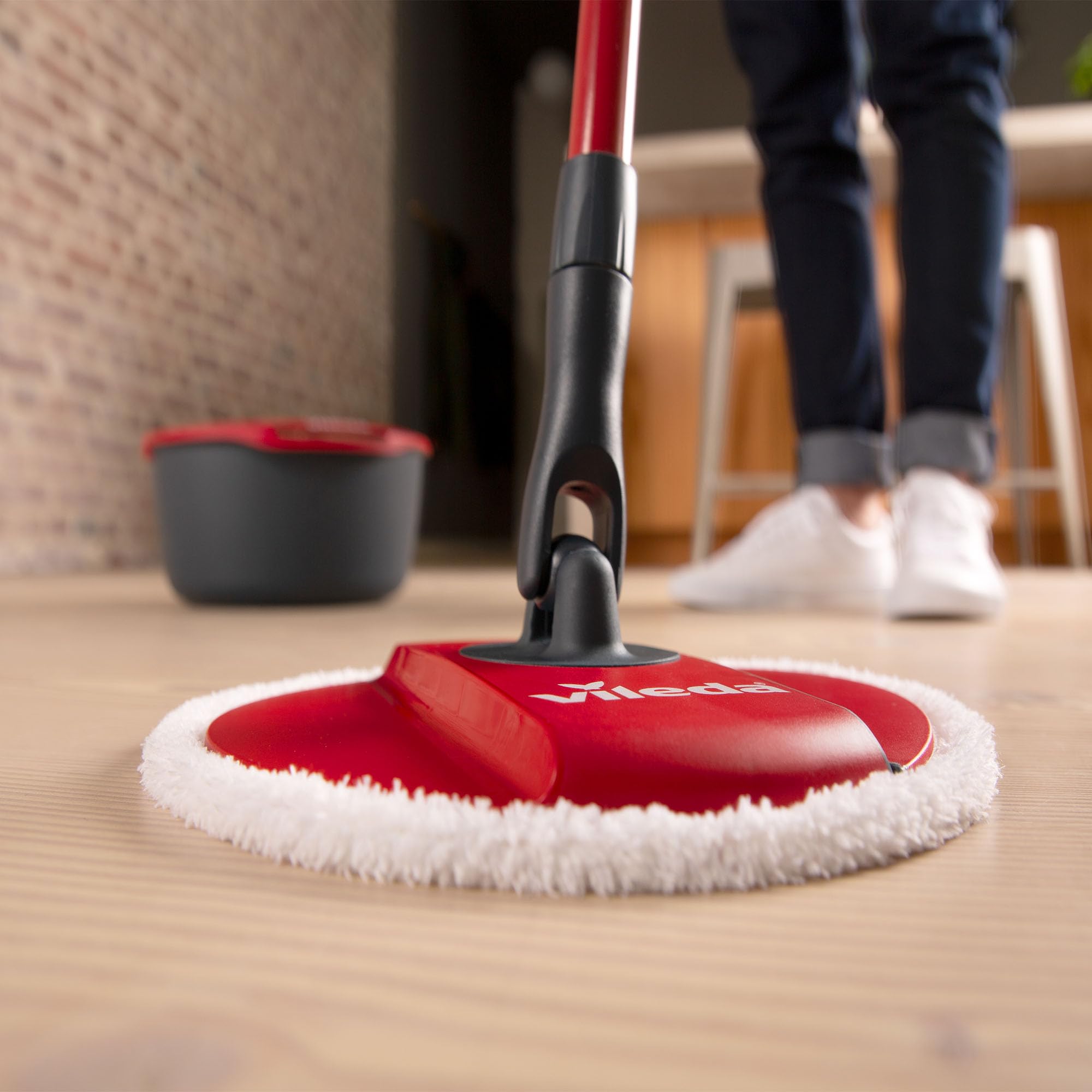 Vileda Spin & Clean Floor Mop and Bucket Set - Removes 99.9% Bacteria | Machine Washable Pad 4