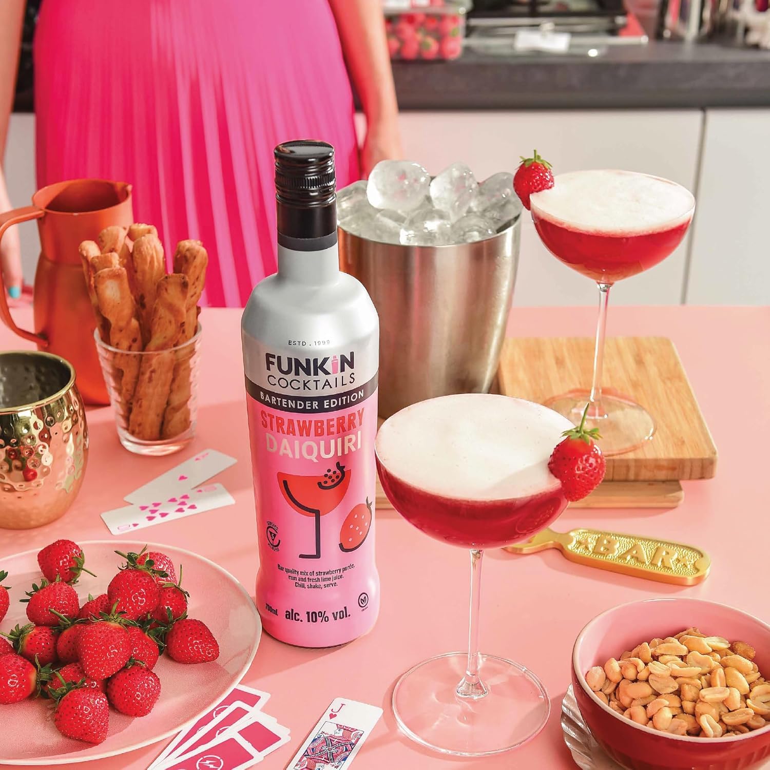 Funkin Strawberry Daiquiri Ready to Drink Cocktail | 10% ABV | 700 ml Bottle 5