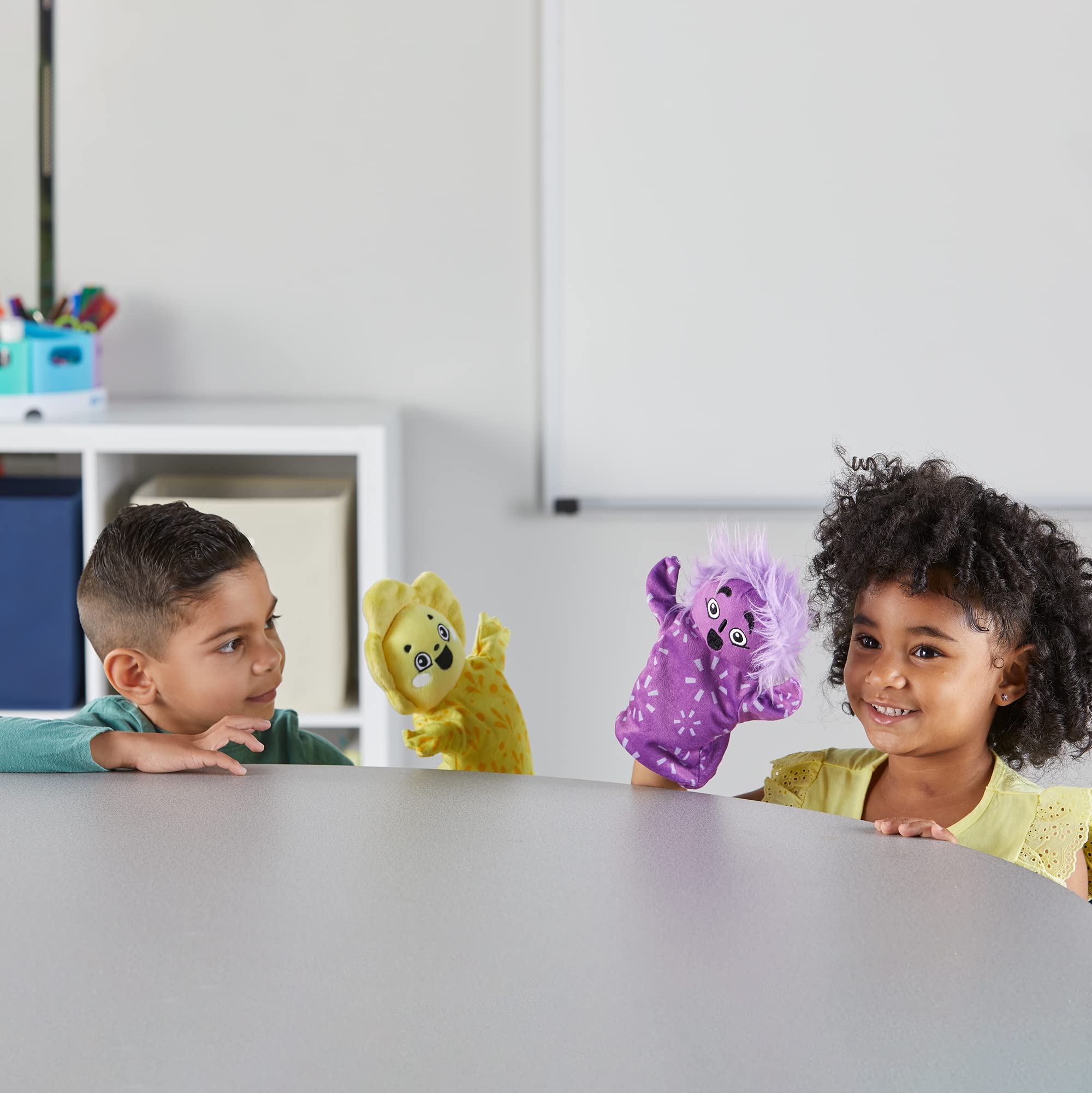 hand2mind Feelings Family Hand Puppets Set - Social Emotional Learning | 5 Pieces | Fabric 9