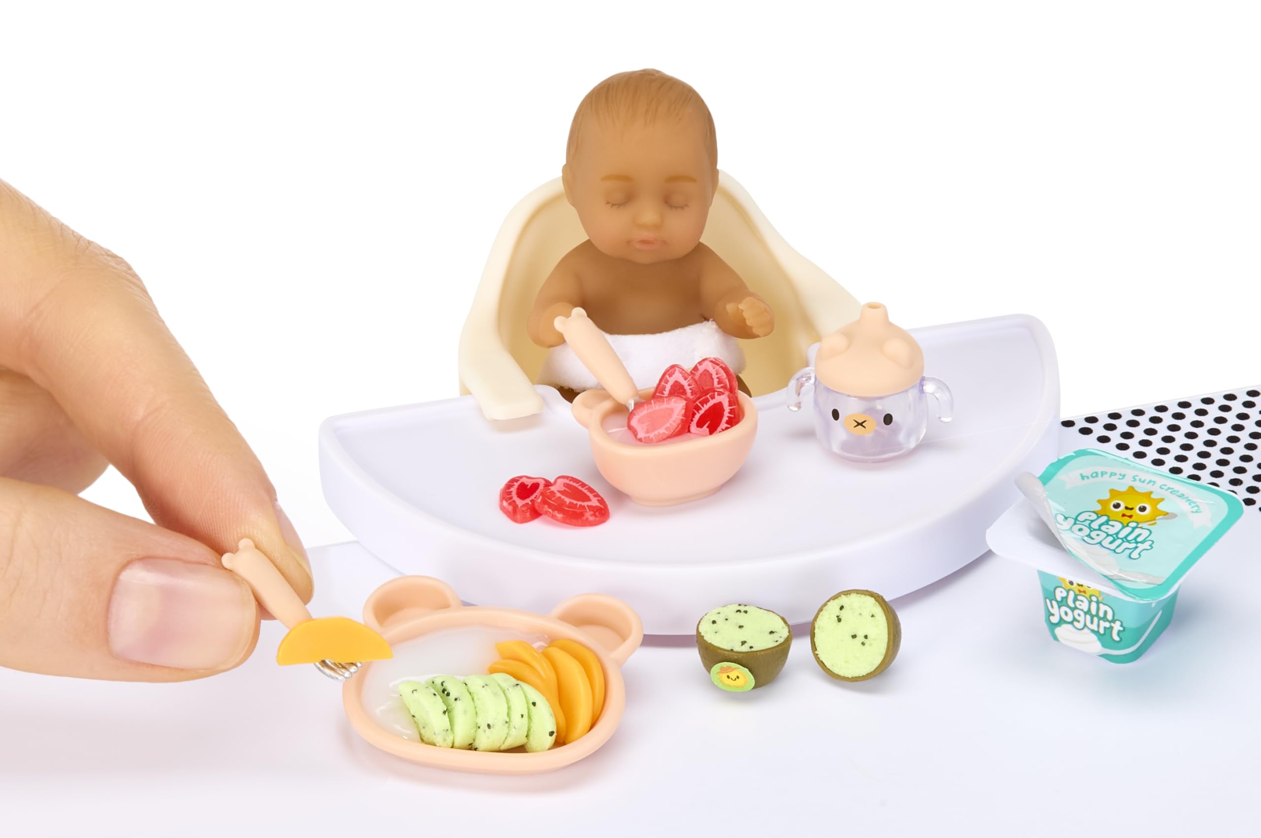 MGA's Miniverse Make It Mini Baby Food - Mini Collectible Playset for Kids 13