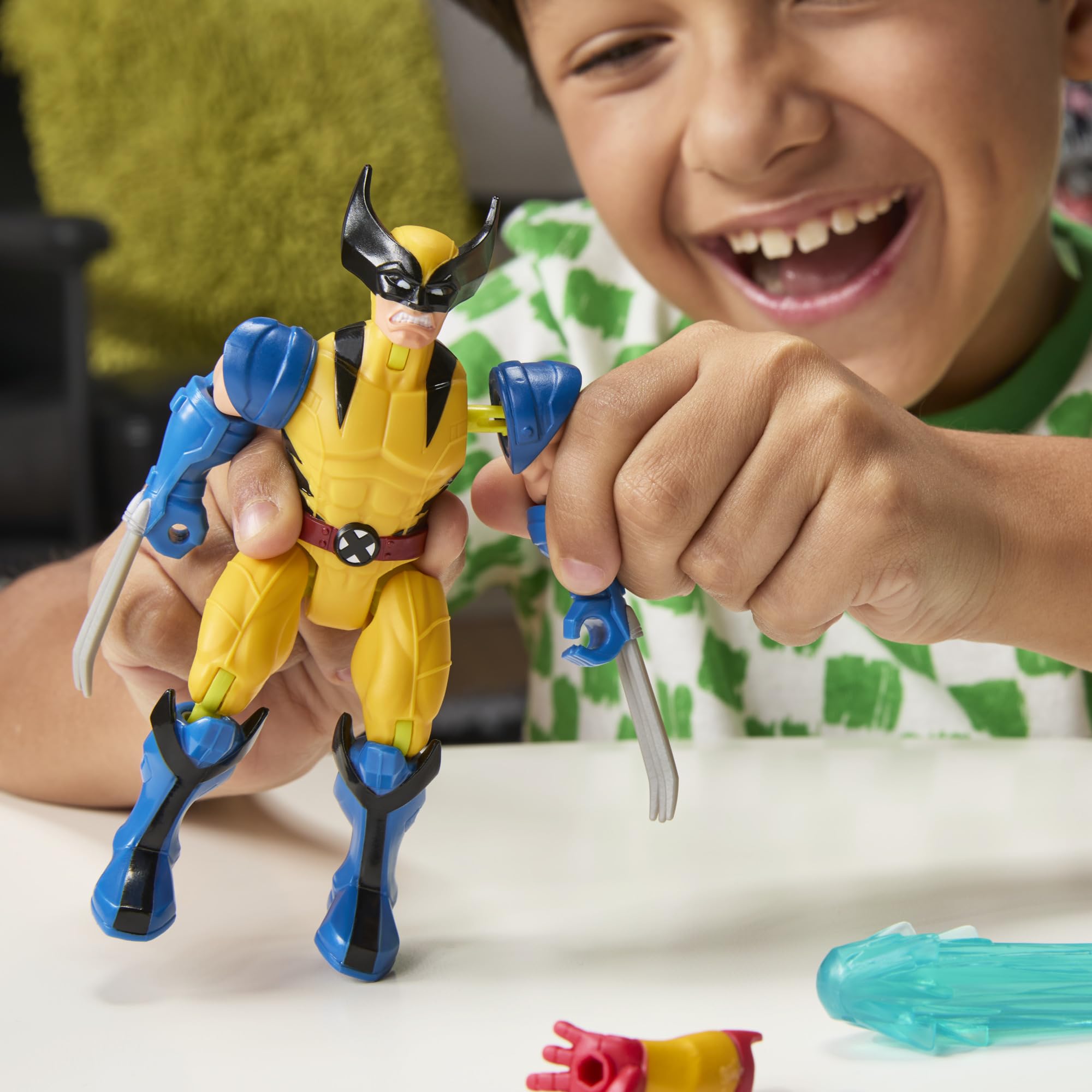 MixMashers Marvel Wolverine Custom Avengers Mix-And-Match Action Figure 5