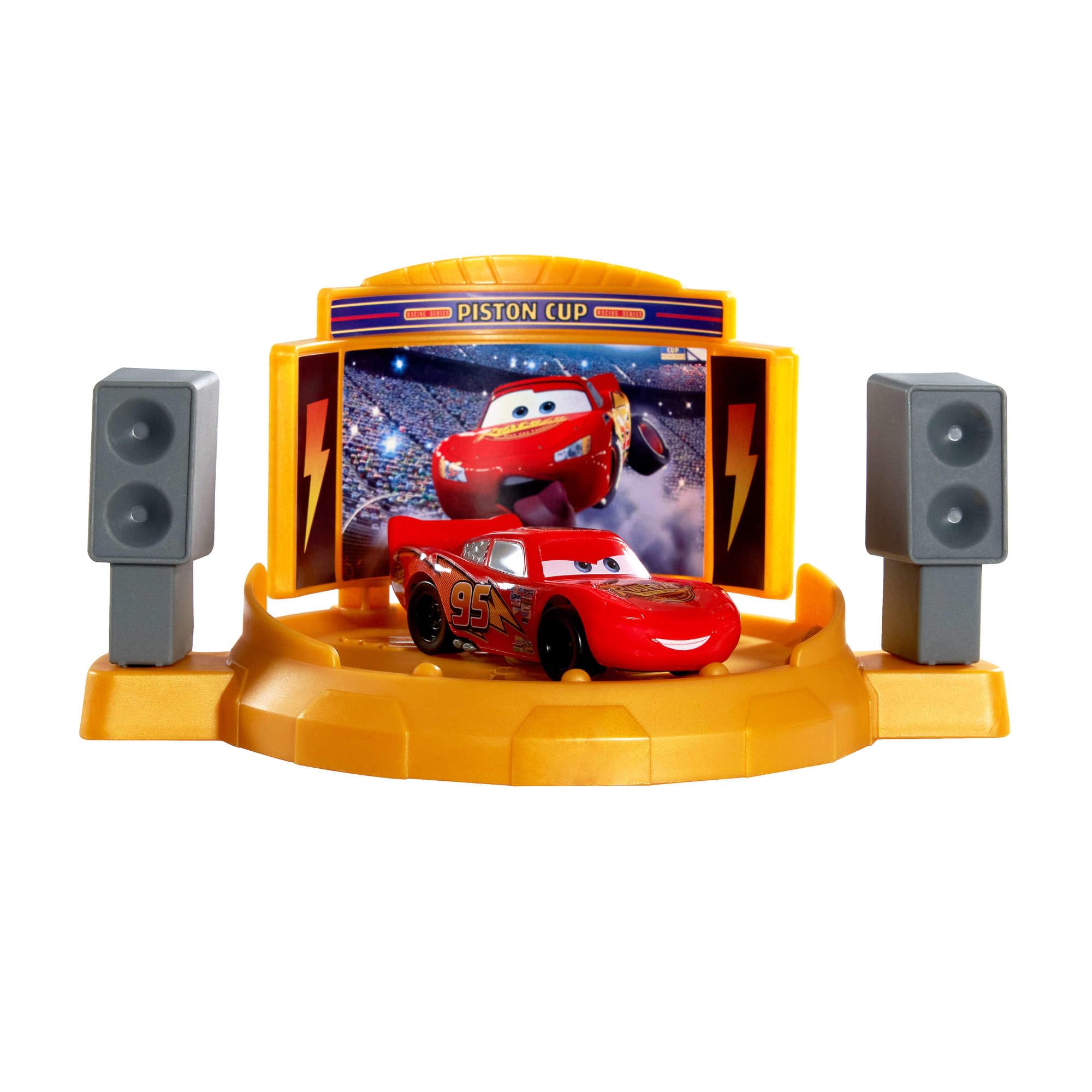 Mattel Disney and Pixar Cars Piston Cup Jump and Stunt Runway Playset - 2-in-1 Racing & Stunt Action for Kids 4