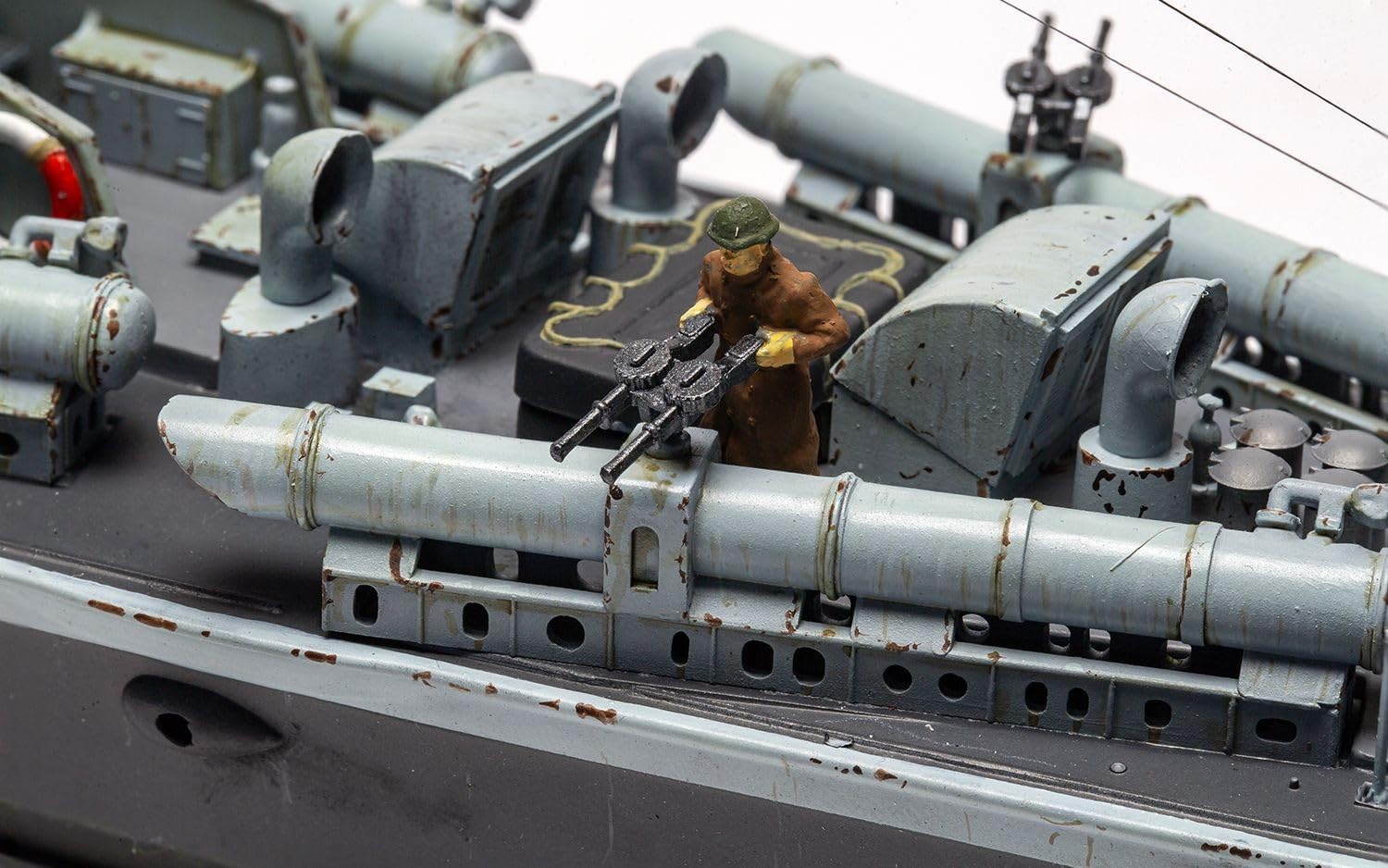 Airfix Vintage Classics A05280V Vosper M.T.B Plastic Model Watercraft Kit | 1:72 Scale | 189 Parts 9