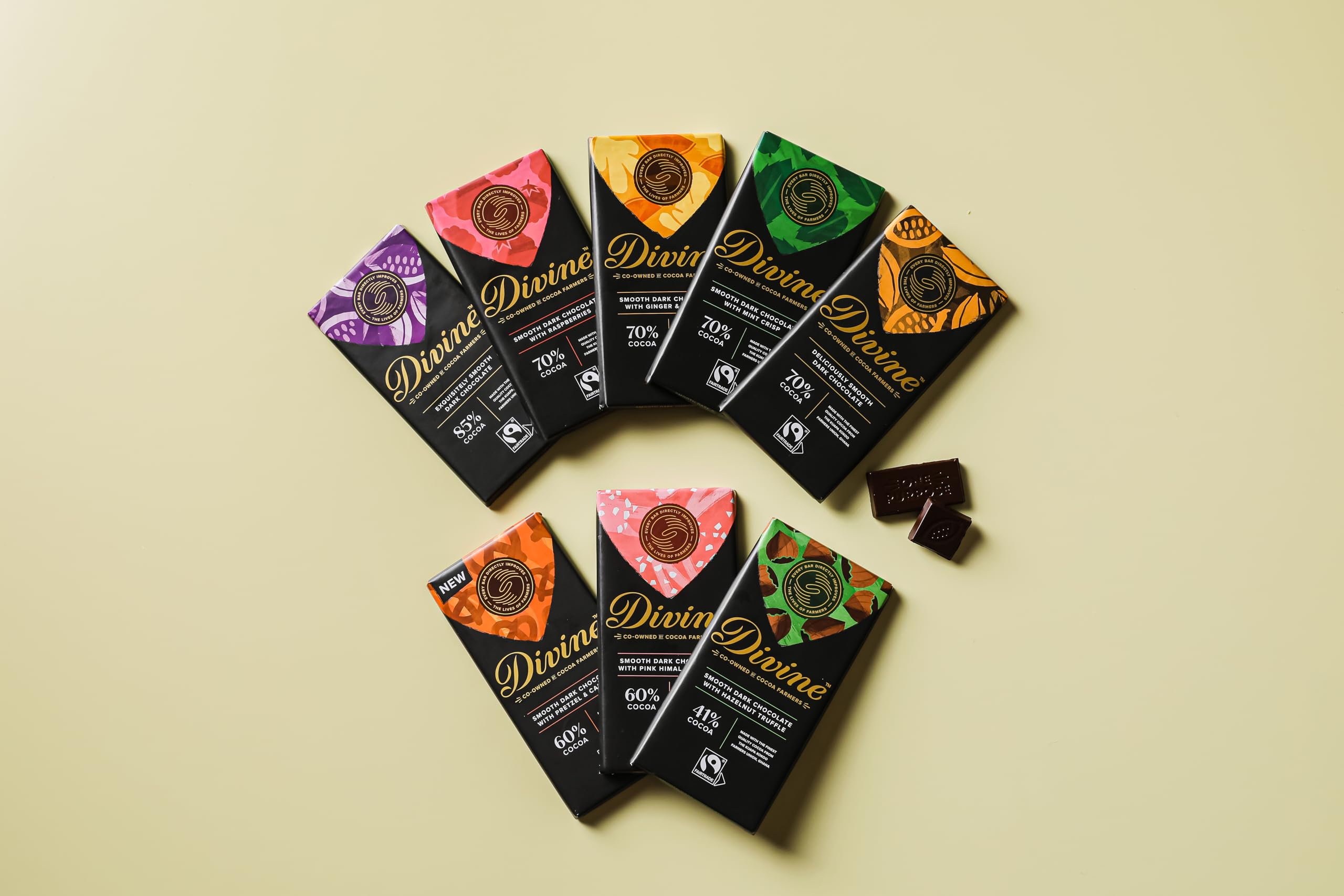 Divine - Dunkle Schokolade mit Haselnuss-Trüffel-Riegel (90 g) 3