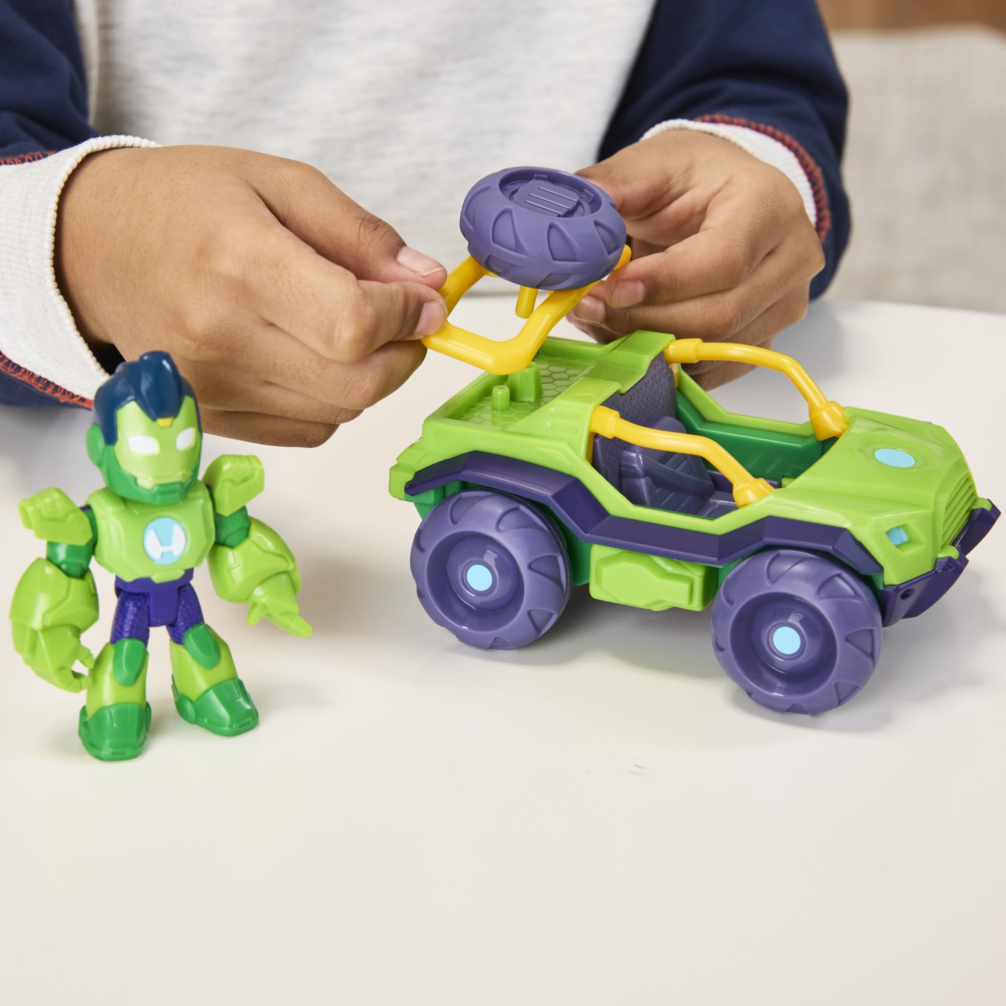 Iron Hulk Action Figure & Vehicle Toy Set - 3 Inch Poseable Figure with 2-in-1 Armour Accessory 8