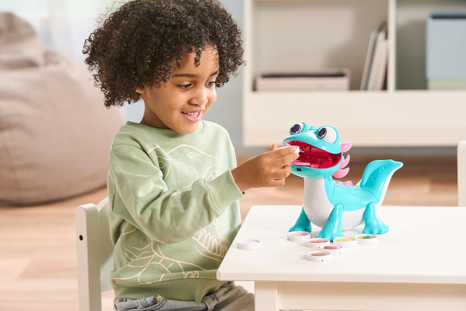 VTech Tasty Treats Axolotl - Interactive Toddler Toy with Fun Reactions & 8 Pretend Snacks 5