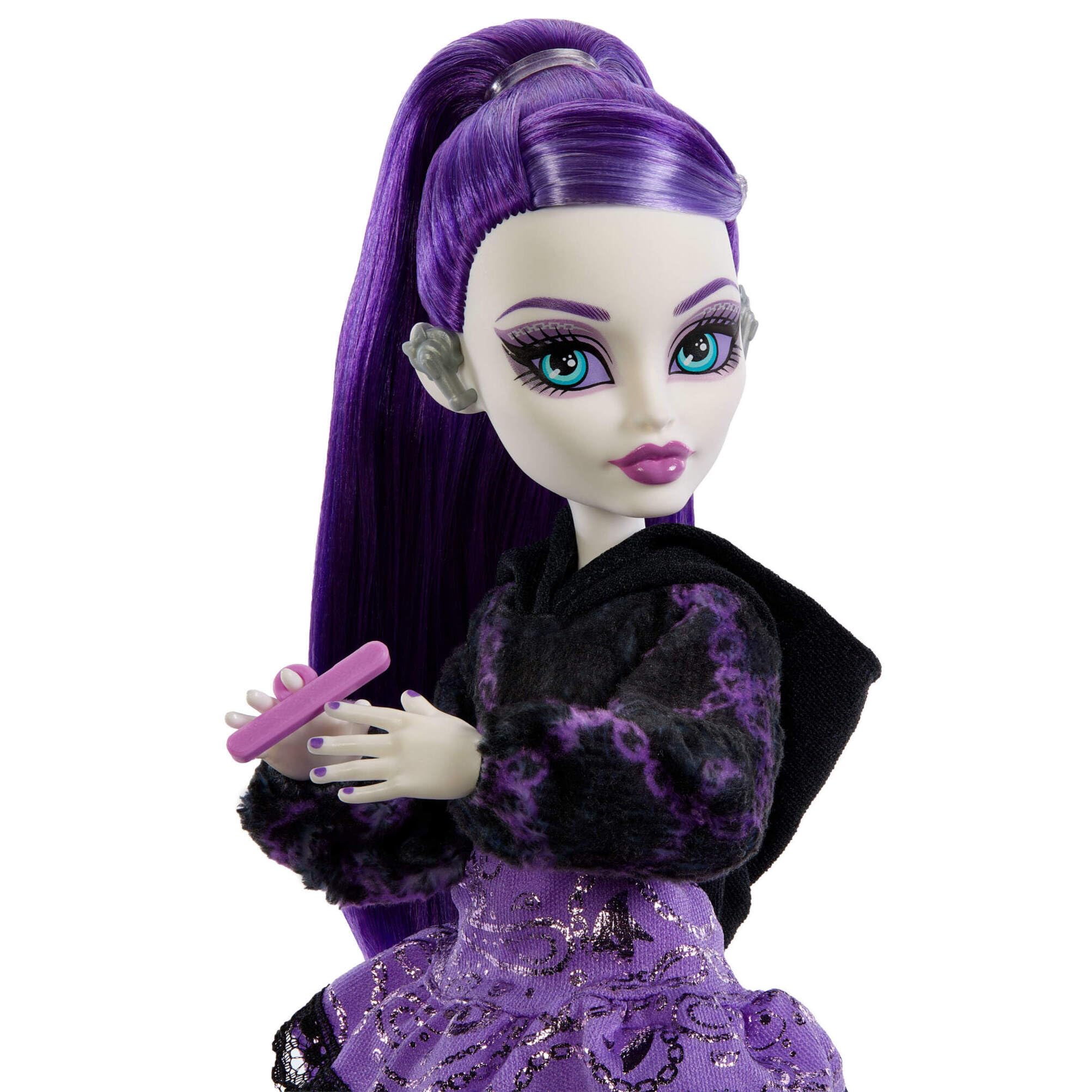 Monster High Spectra Vondergeist Doll and Self-Scare Secrets Playset | Includes 13 Accessories | Ages 4+ 2
