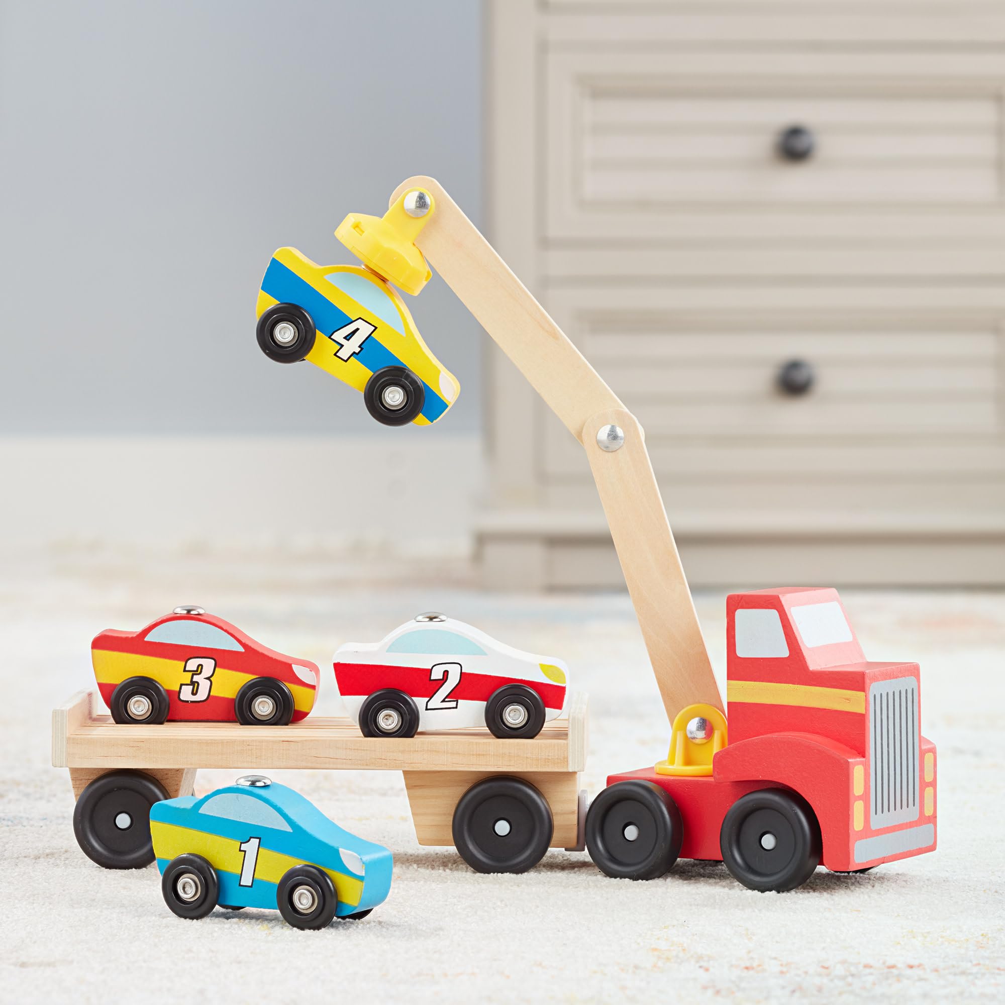 Melissa & Doug Magnetic Car Loader Wooden Toy Set for Preschoolers Ages 3+ 9