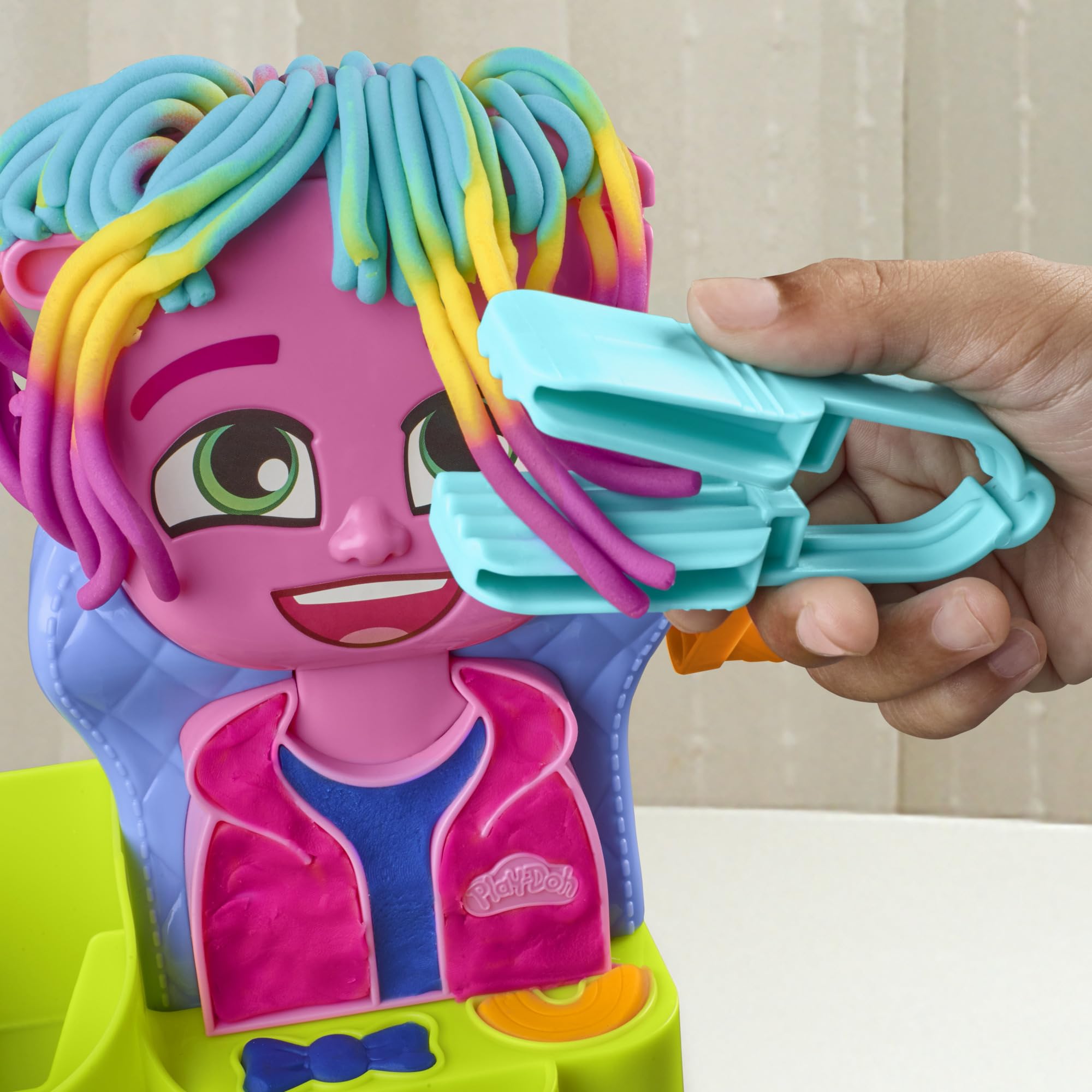 Play-Doh Hair Stylin' Salon Playset - Creative Styling Fun for Ages 3+ 4
