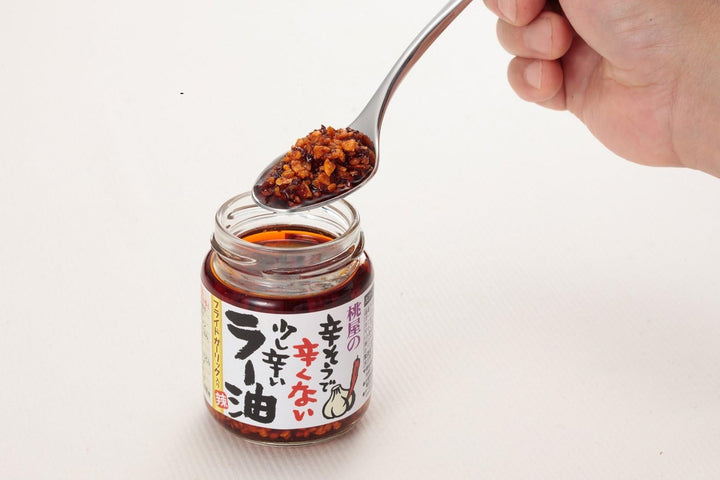 Momoya Taberu La Yu Spicy Chili Oil, 110g