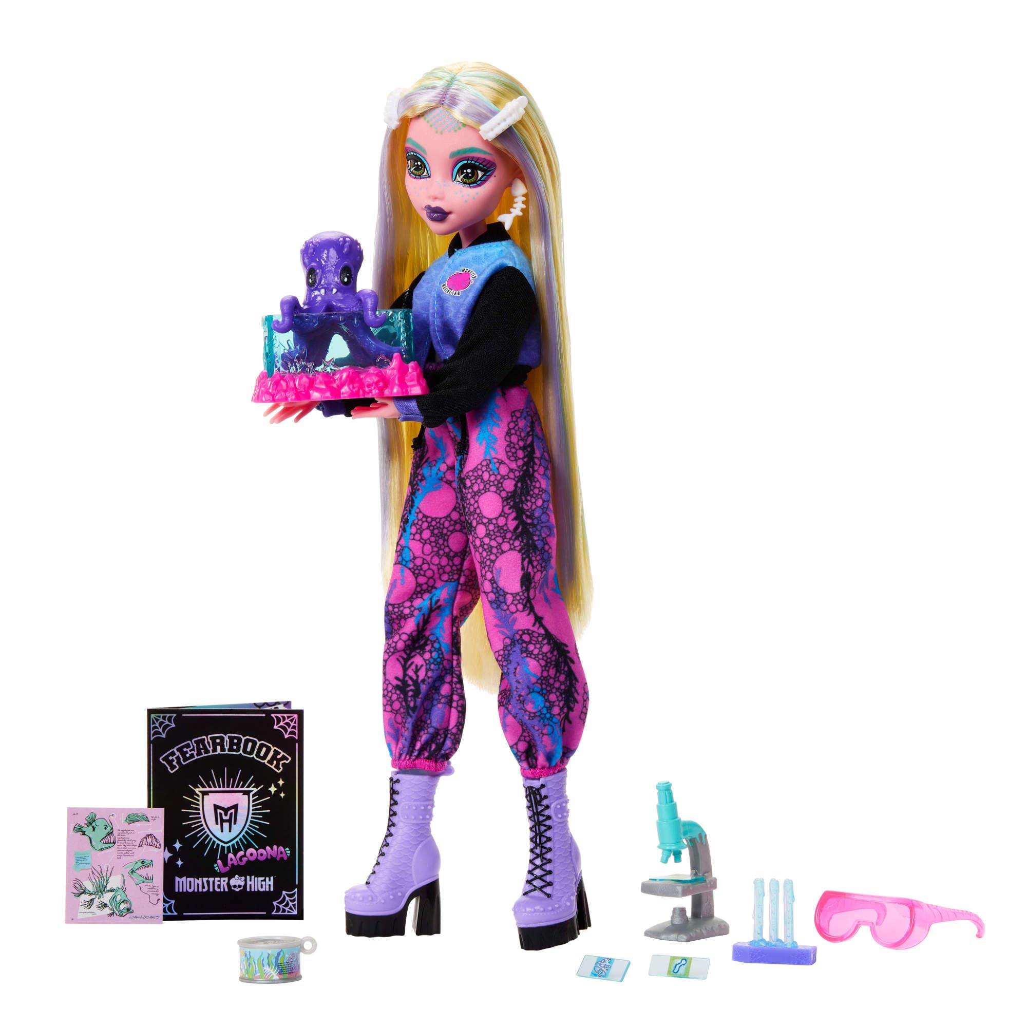 Monster High Lagoona Blue Fearbook Doll - Ages 4+ 4