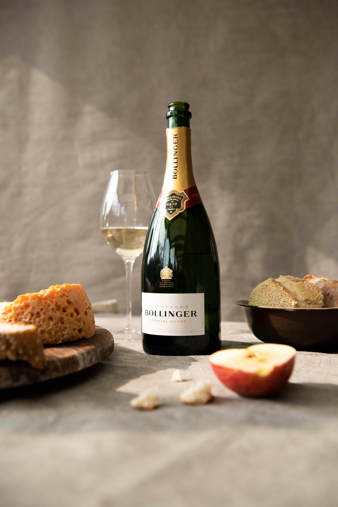 Bollinger Special Cuvée Champagne (75cl)