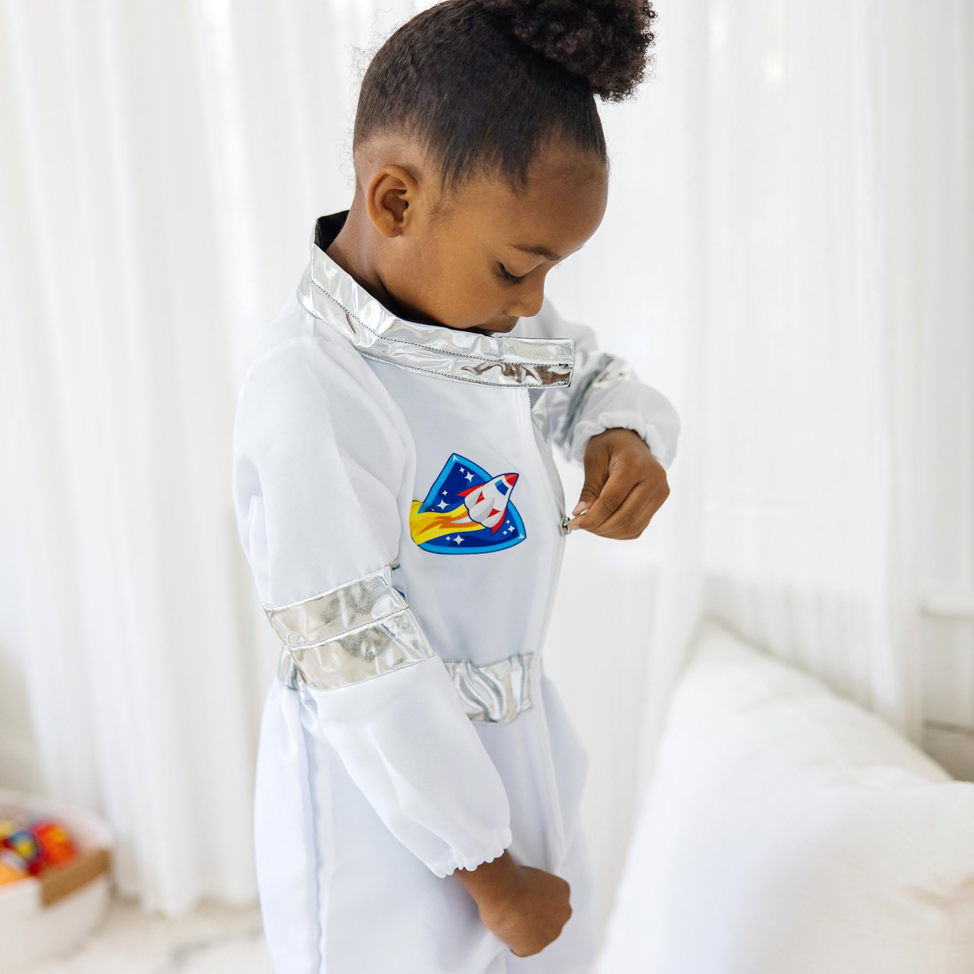 Melissa & Doug Astronaut Role-Play Costume Set - Ages 3-6 | Machine Washable | 4 Pieces 5