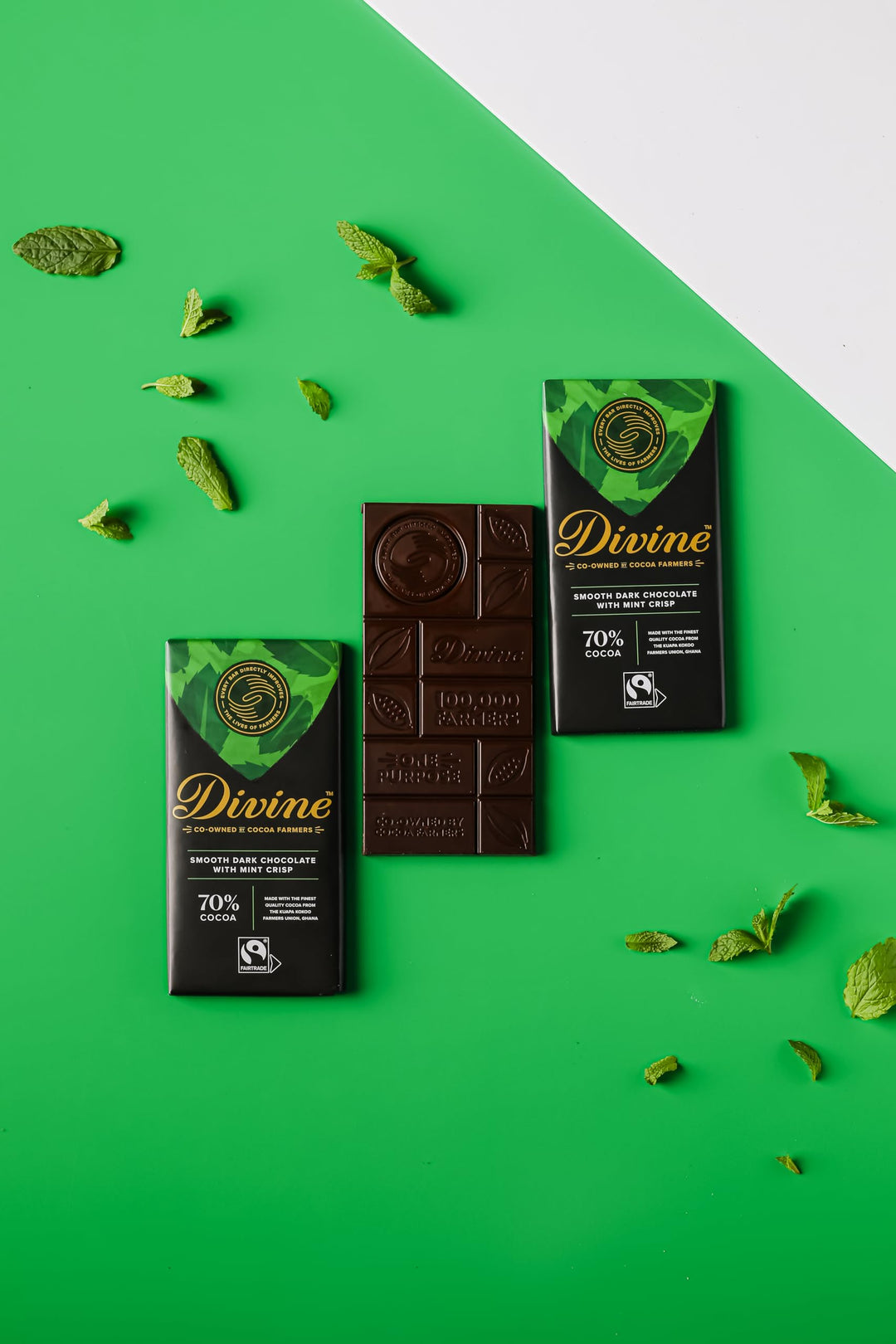 Divine - 70% Cocoa Dark Chocolate with Mint Crisp Bar (90 g)