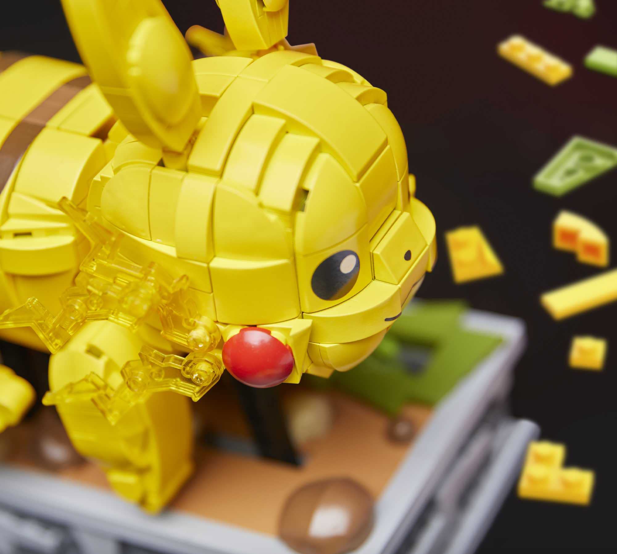 MEGA Pokémon Motion Pikachu Action Figure - 1095-Piece Building Set for Ages 12+ 3