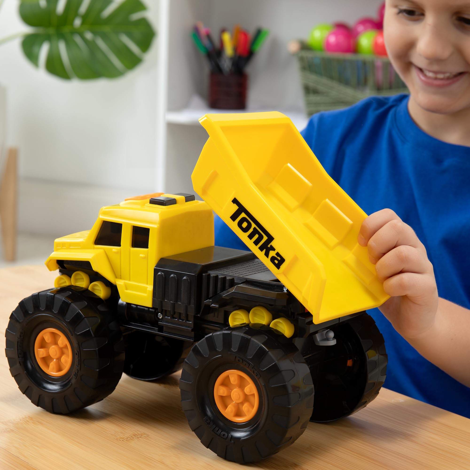 Tonka Mega Machines Dump Truck - Lights & Sounds, Working Dump Bed | Ages 3+ 6