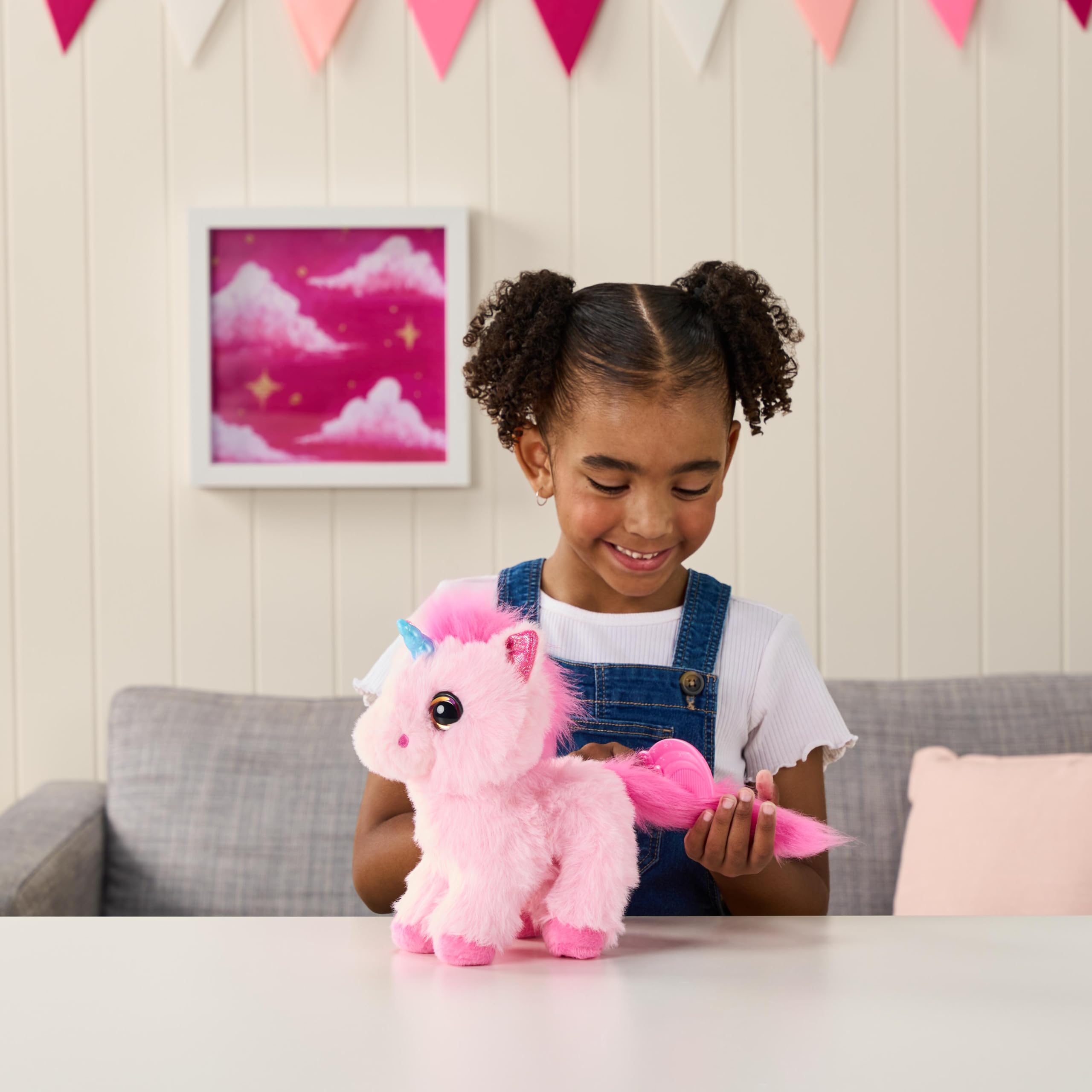 SCRUFFALUVS Unicorn Scruffs - Pink Plush Toy, 19cm | Wash to Reveal | Ages 2+ 7