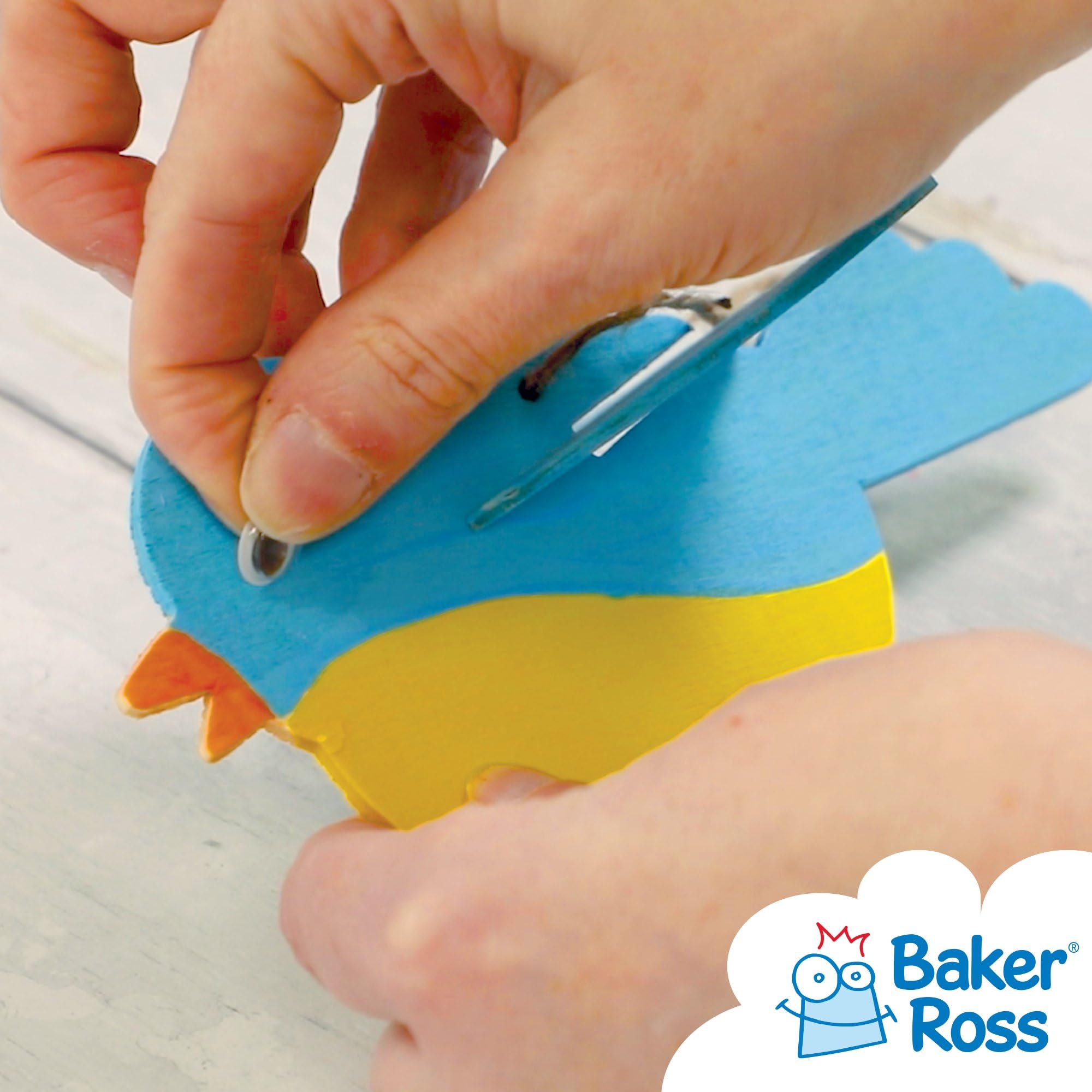Baker Ross 3D Wooden Birds Craft Kit - Pack of 6 | Paint Your Own | Ages 3+ 4
