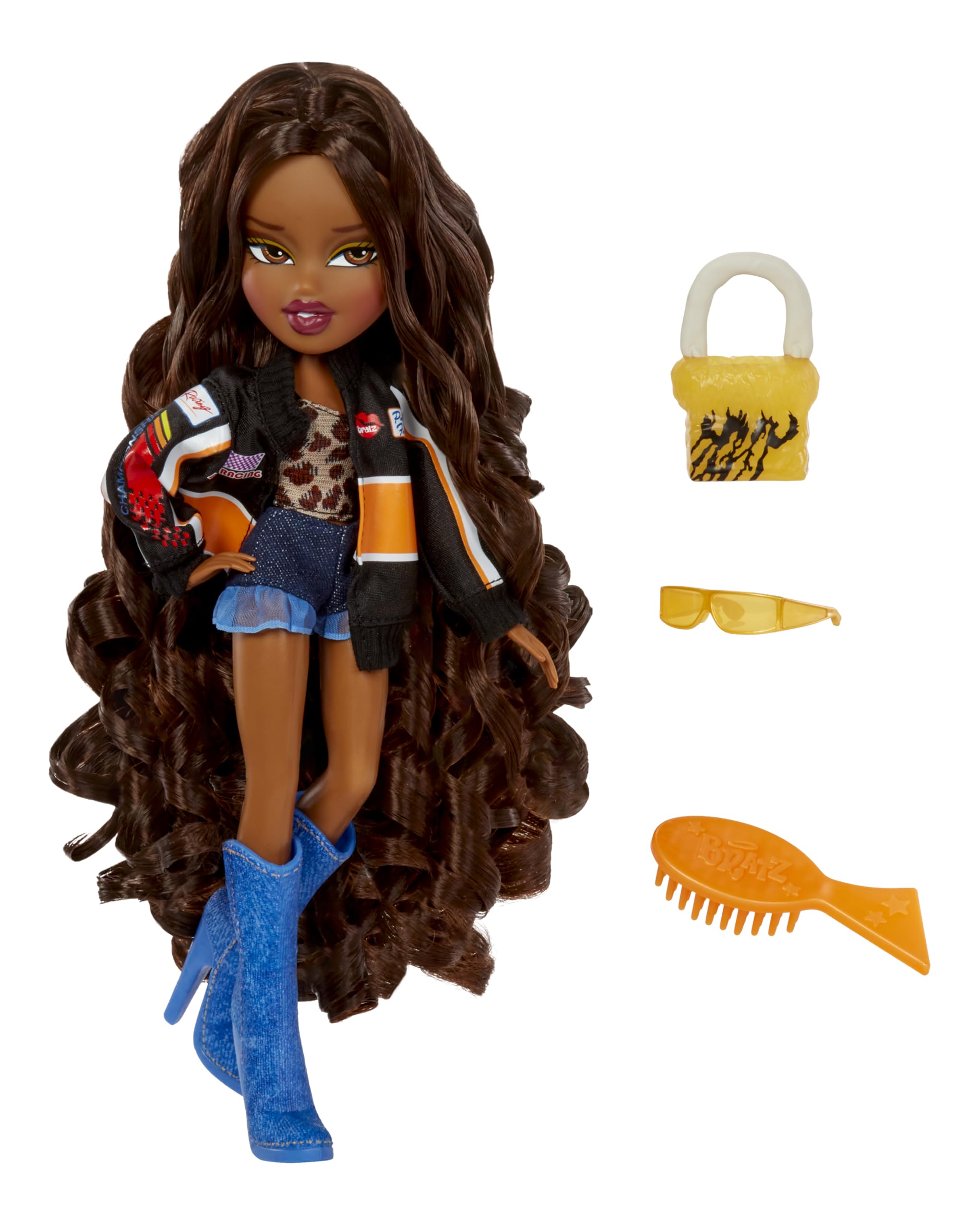 Bratz Goin' Out! Sasha Street Couture Fashion Doll with Accessories 2