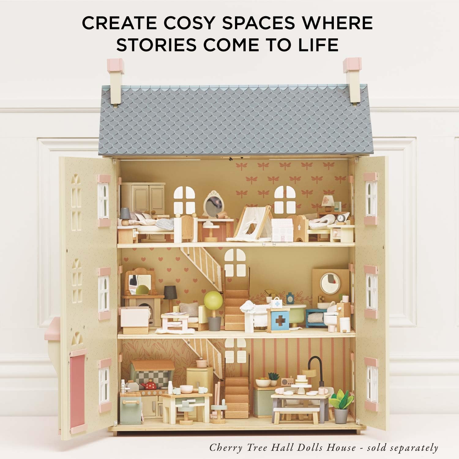 Le Toy Van Wooden Daisylane Kitchen Dolls House Furniture Set | 20 Pieces | Ages 3+ 7