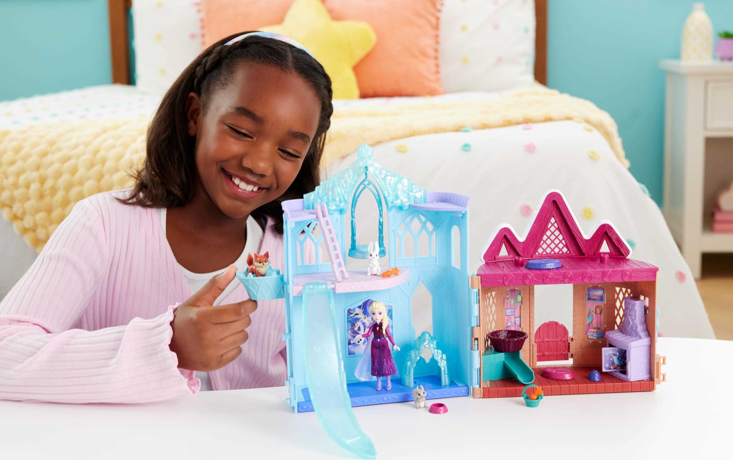 Mattel Disney Frozen Elsa Small Doll Playset with 10 Play Areas, 3 Animal Friends, Purple, 12 Inches Wide 2