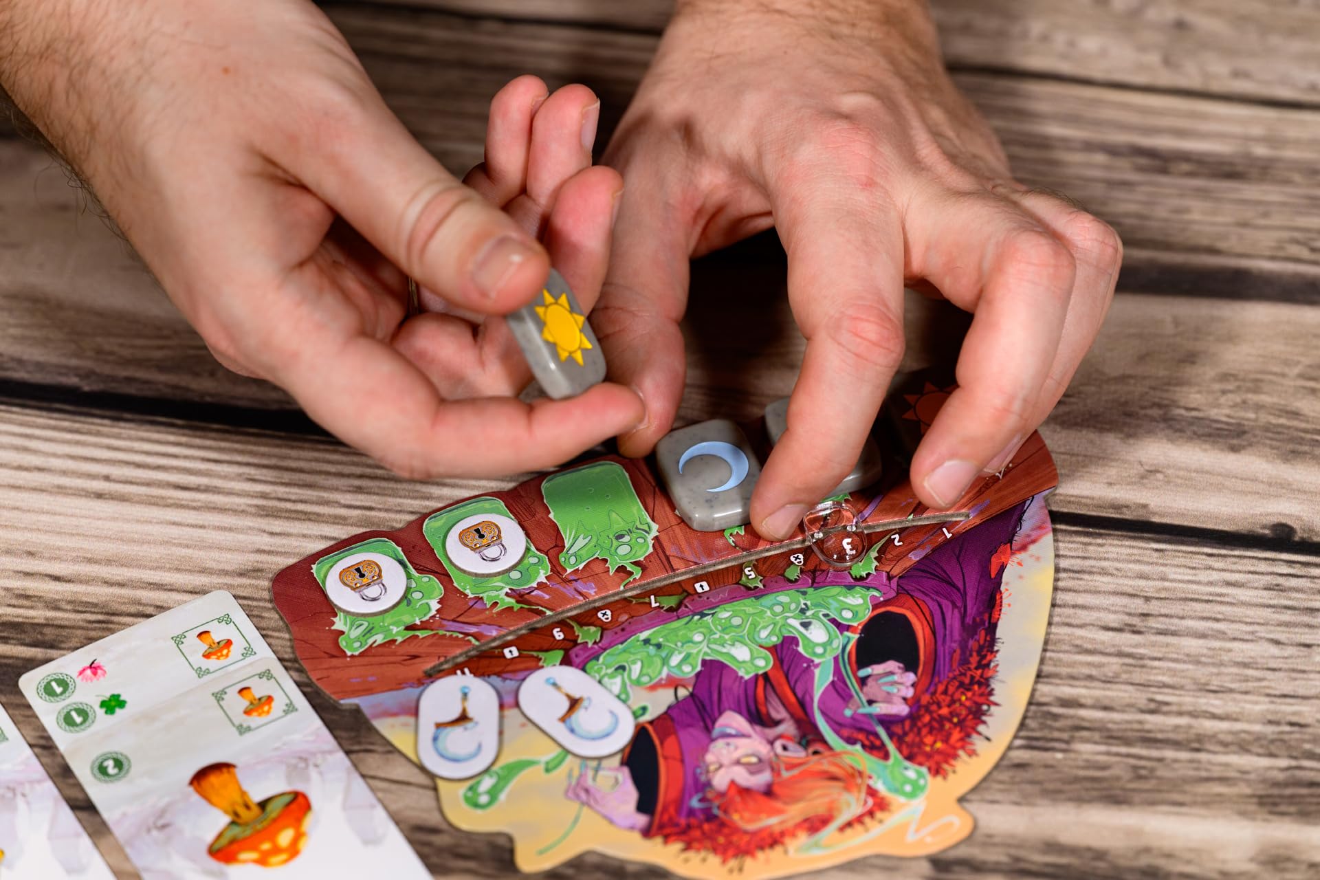 Asmodee Carnuta Card Game | Ages 10+ | 2-4 Players | 25 Minutes 5