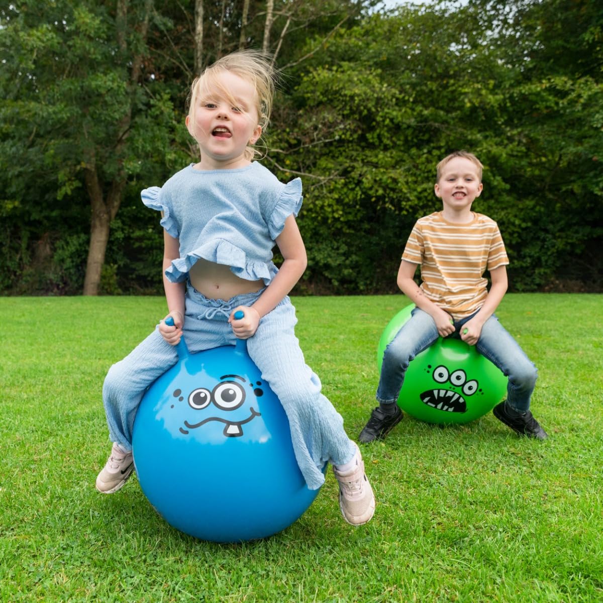 Toyrific Jump N Bounce Space Hopper - Retro 20 Inch Blue Exercise Ball for Kids 3+ 6