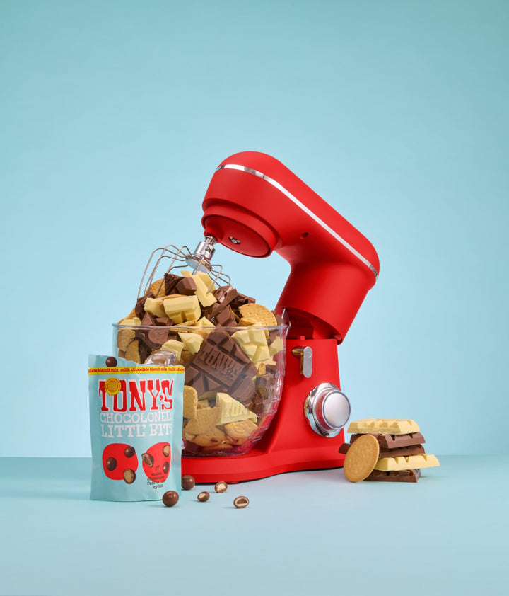Tony's Chocolonely Littl’ Bits Chocolate Mix Balls - Mini Milk & White Chocolate with Biscuit