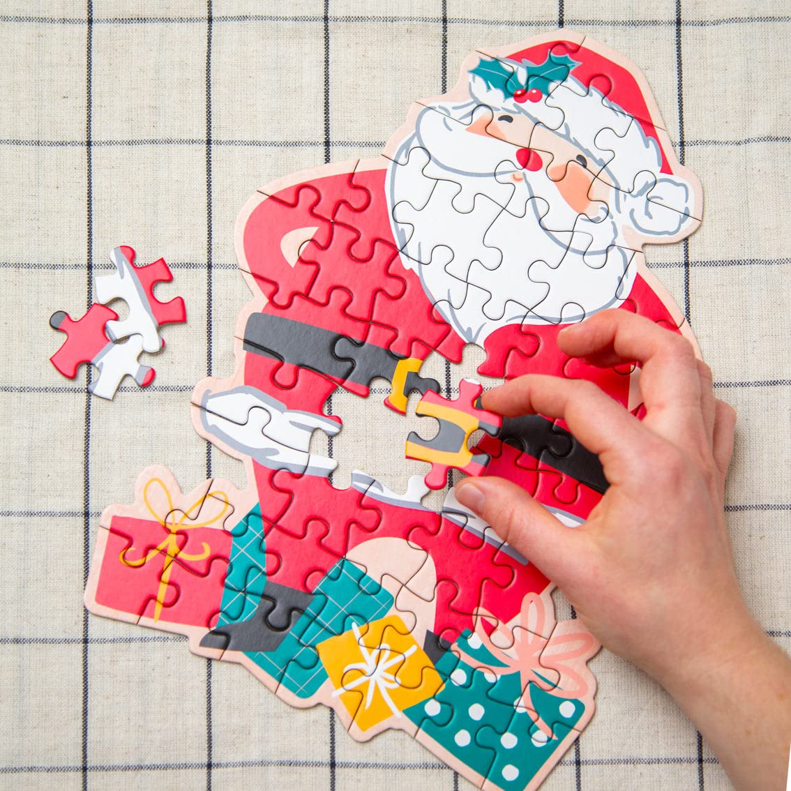Talking Tables 50-Piece Santa Christmas Jigsaw Puzzle for Kids Age 3+