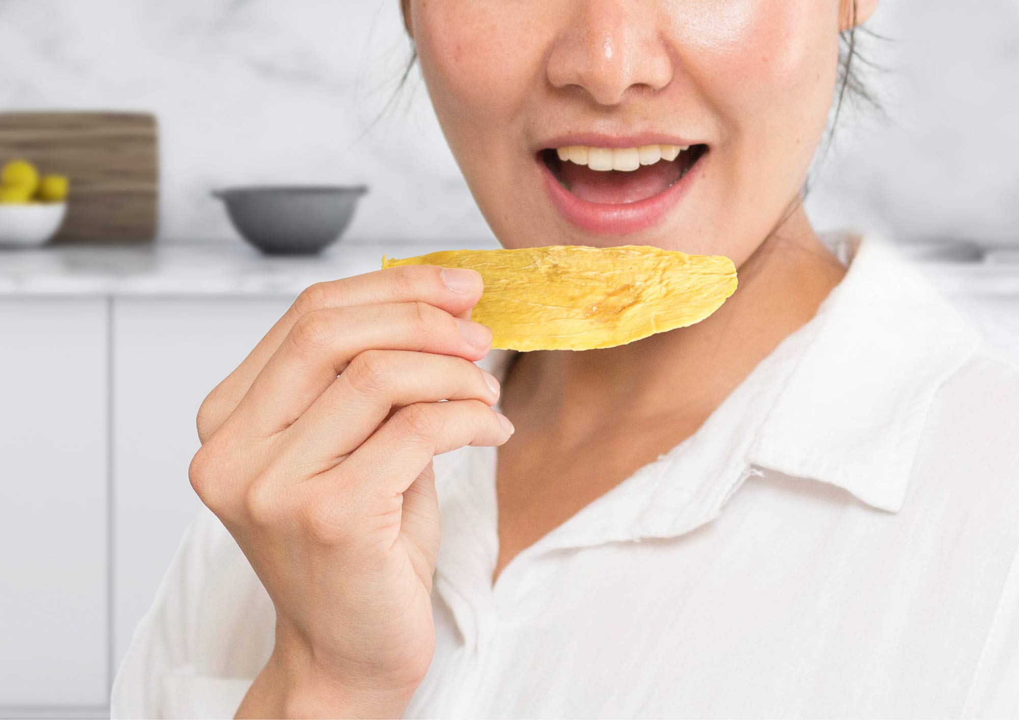 Mundo Feliz - Organic Dried Mango Stripes 3 x 200 g 4