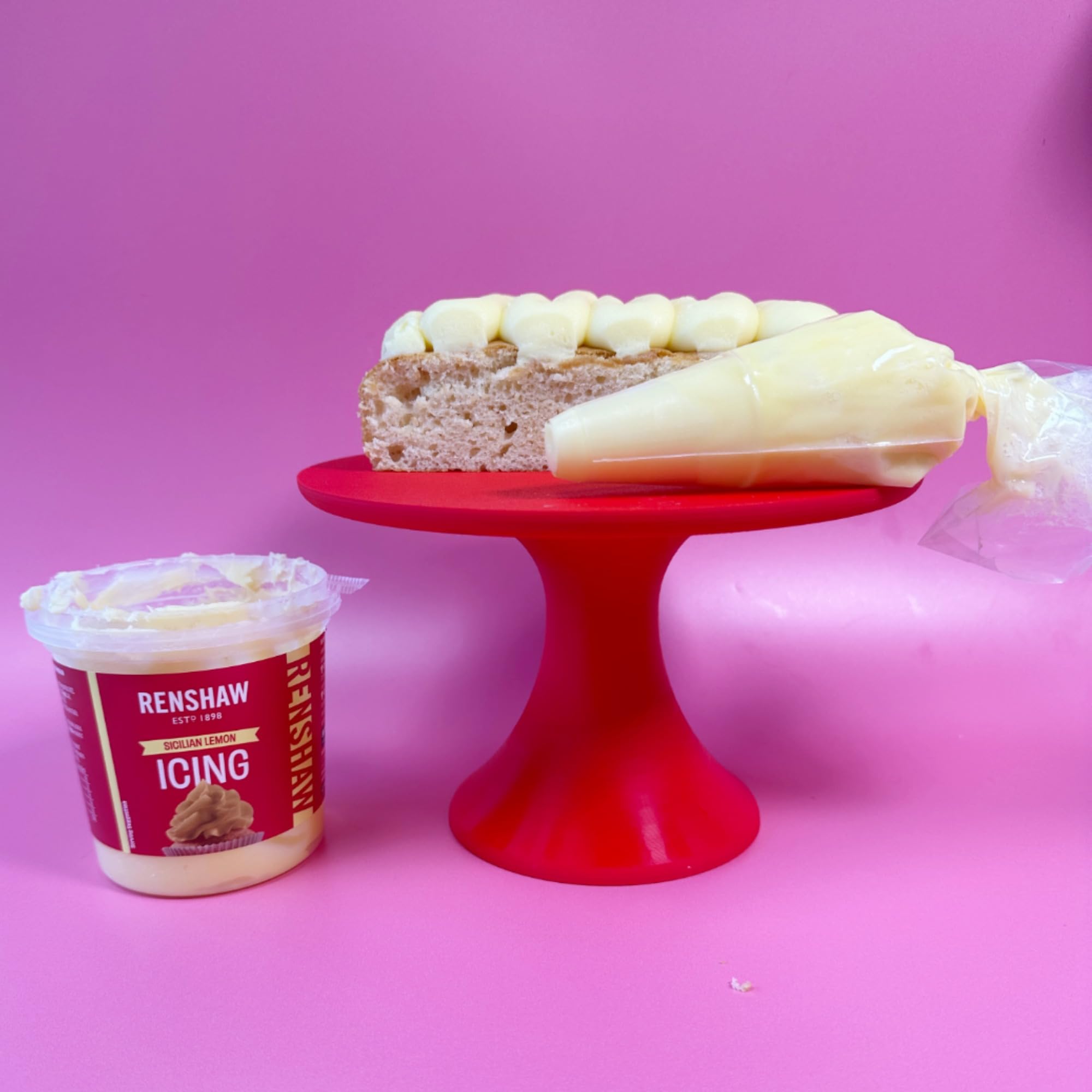 Renshaw Sicilian Lemon Vegan Buttercream Style Soft Icing - Ready to Use, 400g Tub 7