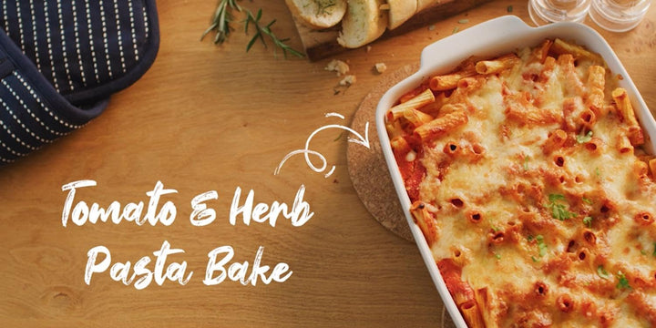 Homepride No Added Sugar Creamy Tomato & Herb Pasta Bake Sauce, 485g Jar