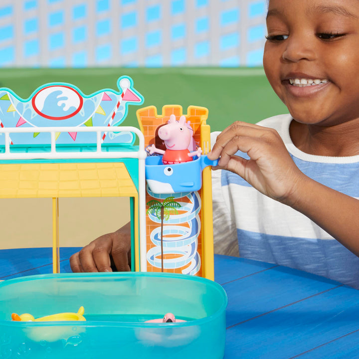 Peppa Pig Waterpark Playset - 2-Sided Playset with Figures & Accessories for 3+