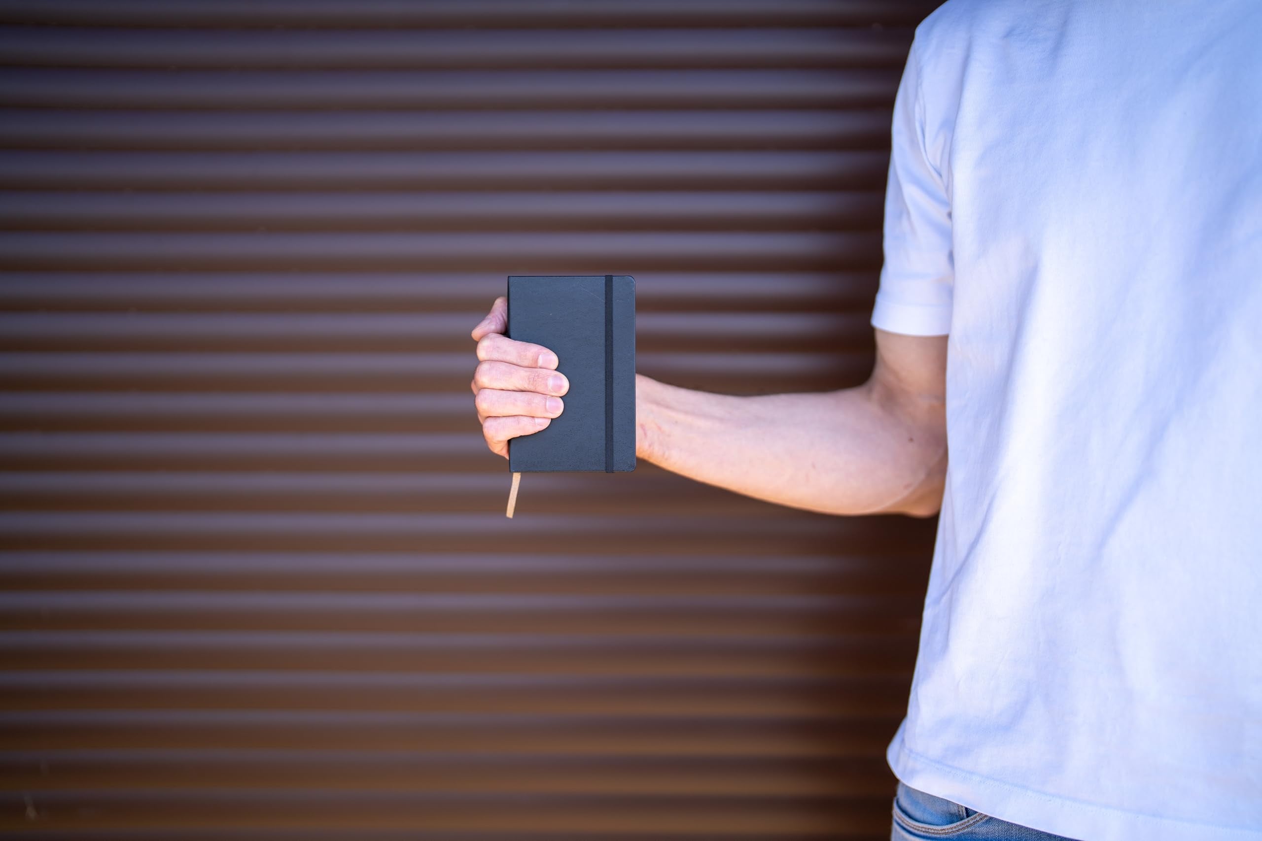 Moleskine Classic Notebook - Ruled Layout | Pocket Size 9 x 14 cm | Hydrangea Blue | 192 Pages
