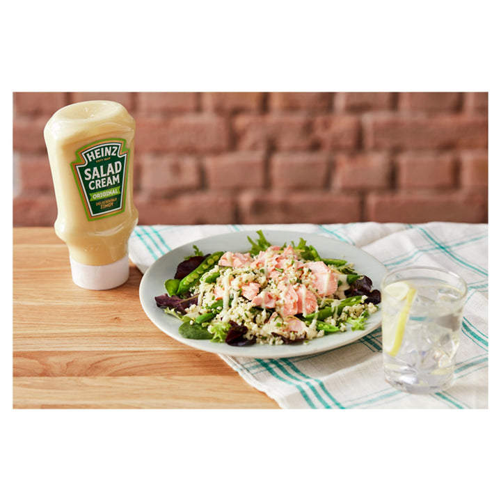 Heinz Salad Cream 570 ml - Tangy Dressing for Sandwiches & Wraps