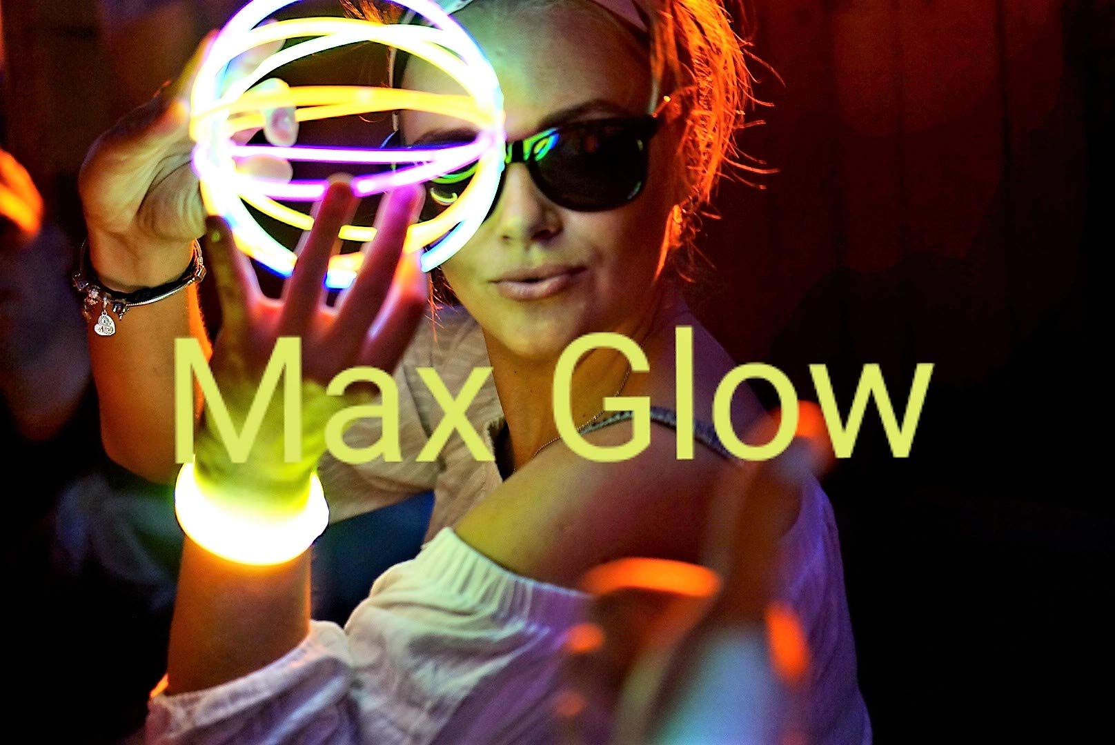 SHATCHI 100 Glow Sticks - 204 Connectors | Multi-Colour | Ages 5+ 8