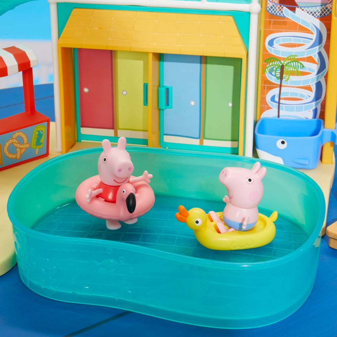 Peppa Pig Waterpark Playset - 2-Sided Playset with Figures & Accessories for 3+
