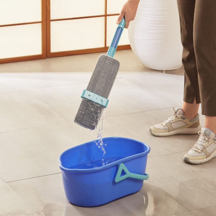 Spontex Easy System Max+ Microfibre Flat Mop with Integrated Wringing System