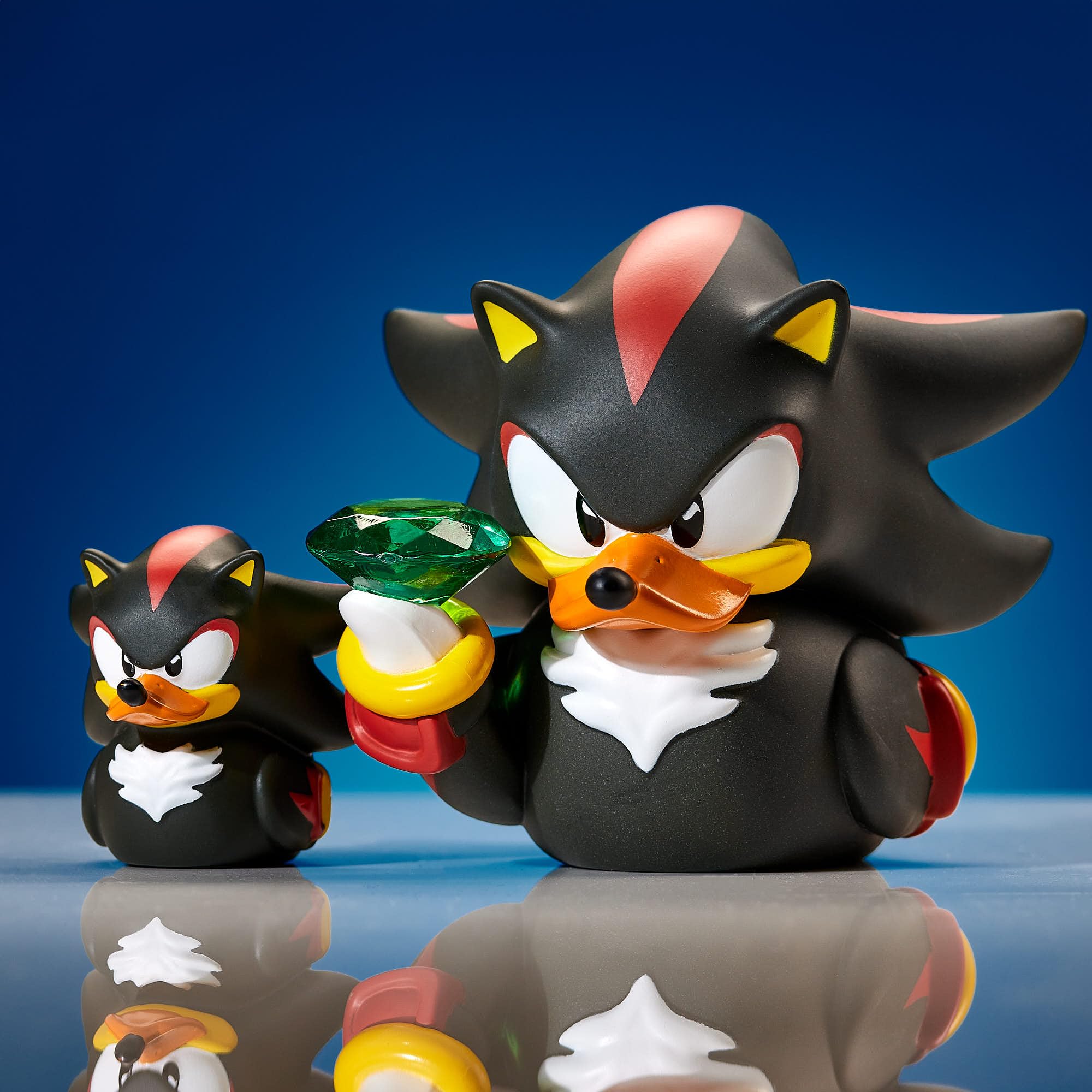 Sonic the Hedgehog - Mini Shadow Collectible Vinyl Rubber Duck Figure by TUBBZ 6