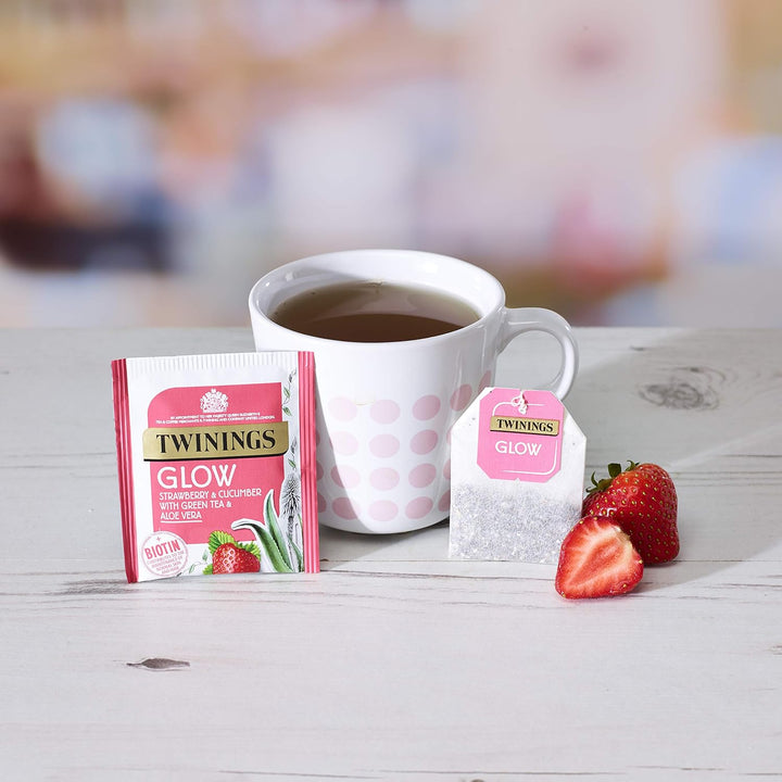 Twinings Superblends Glow Herbal Infusion with Strawberry, Cucumber, Green Tea & Aloe Vera (80 Teabags)