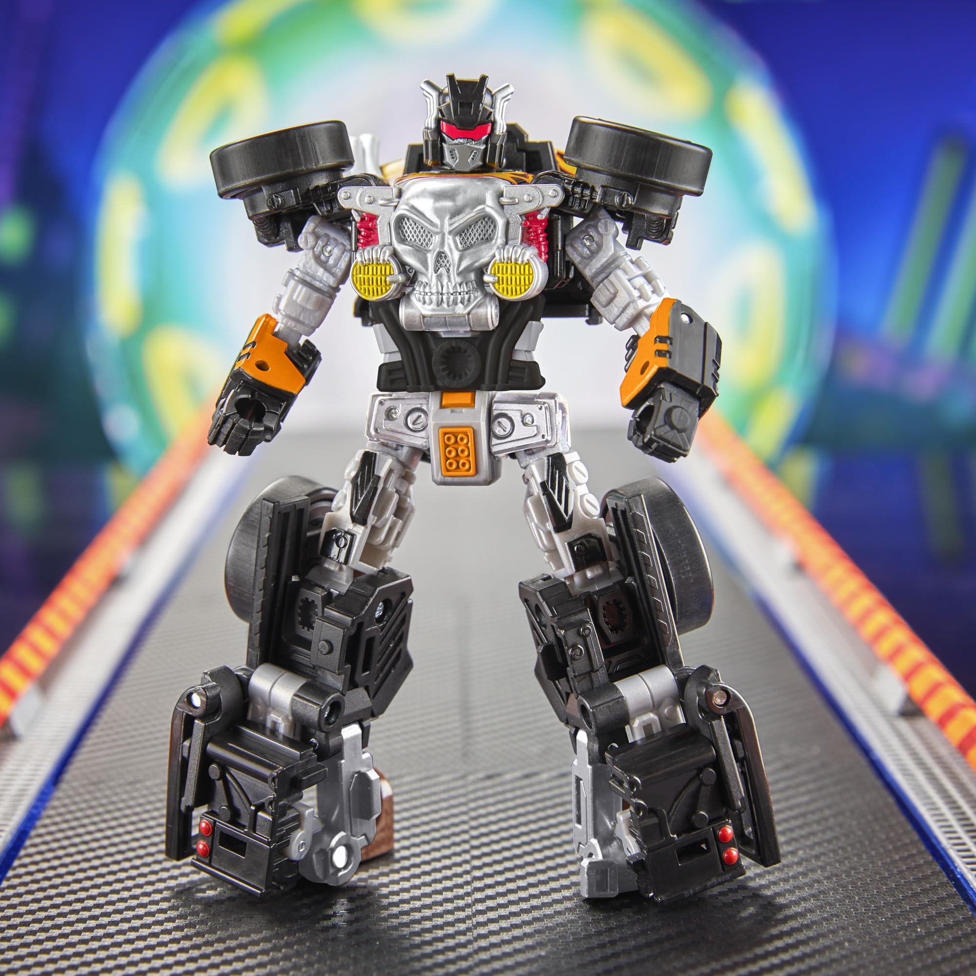 Transformers Bone Shaker - Hot Wheels x Collaborative Converting Action Figure | 12.5 cm 5