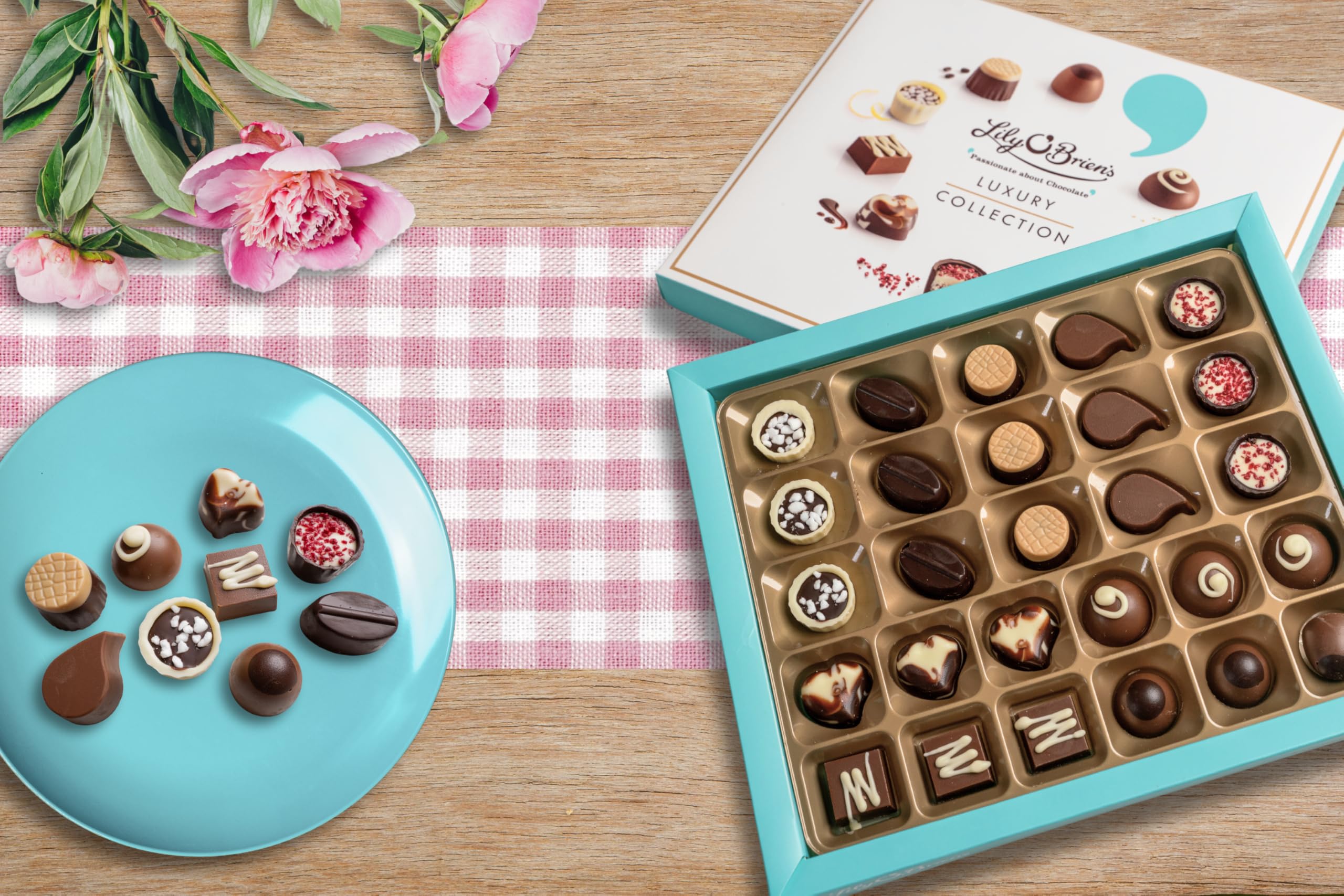 Lily O'Brien's Luxury Collection - 27 Assorted Chocolates from 9 Original Recipes 3