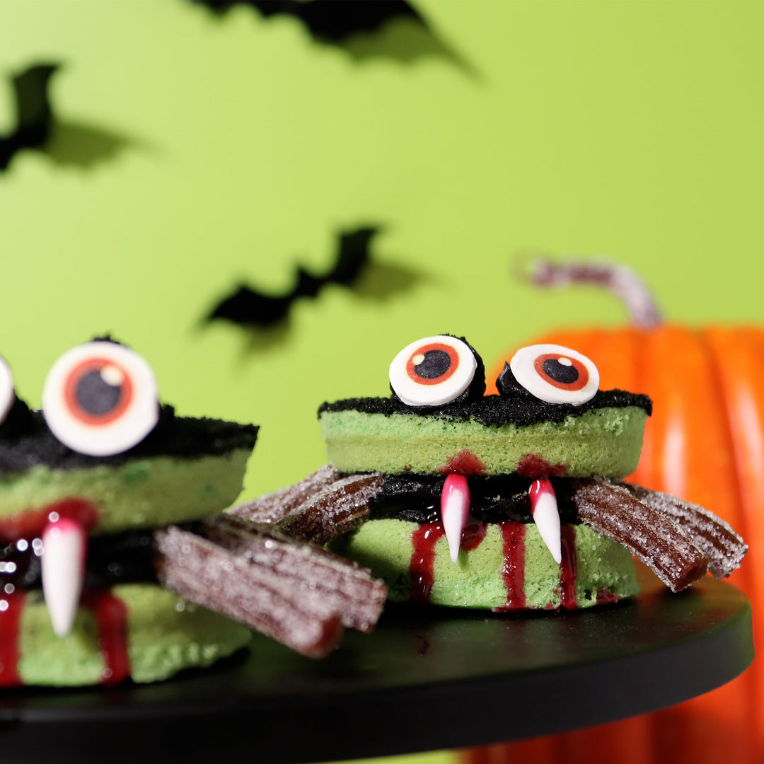 PME - Edible Blood Icing Gel for Halloween Cake Decorating (99g)