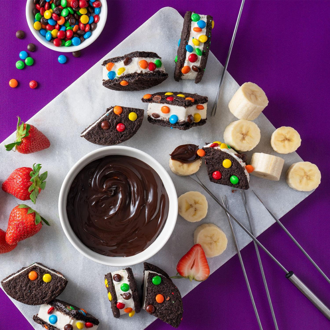 M&M'S Minis Milk Chocolate Bag, 177g - Shareable Chocolate Snack for Gifting & Treats