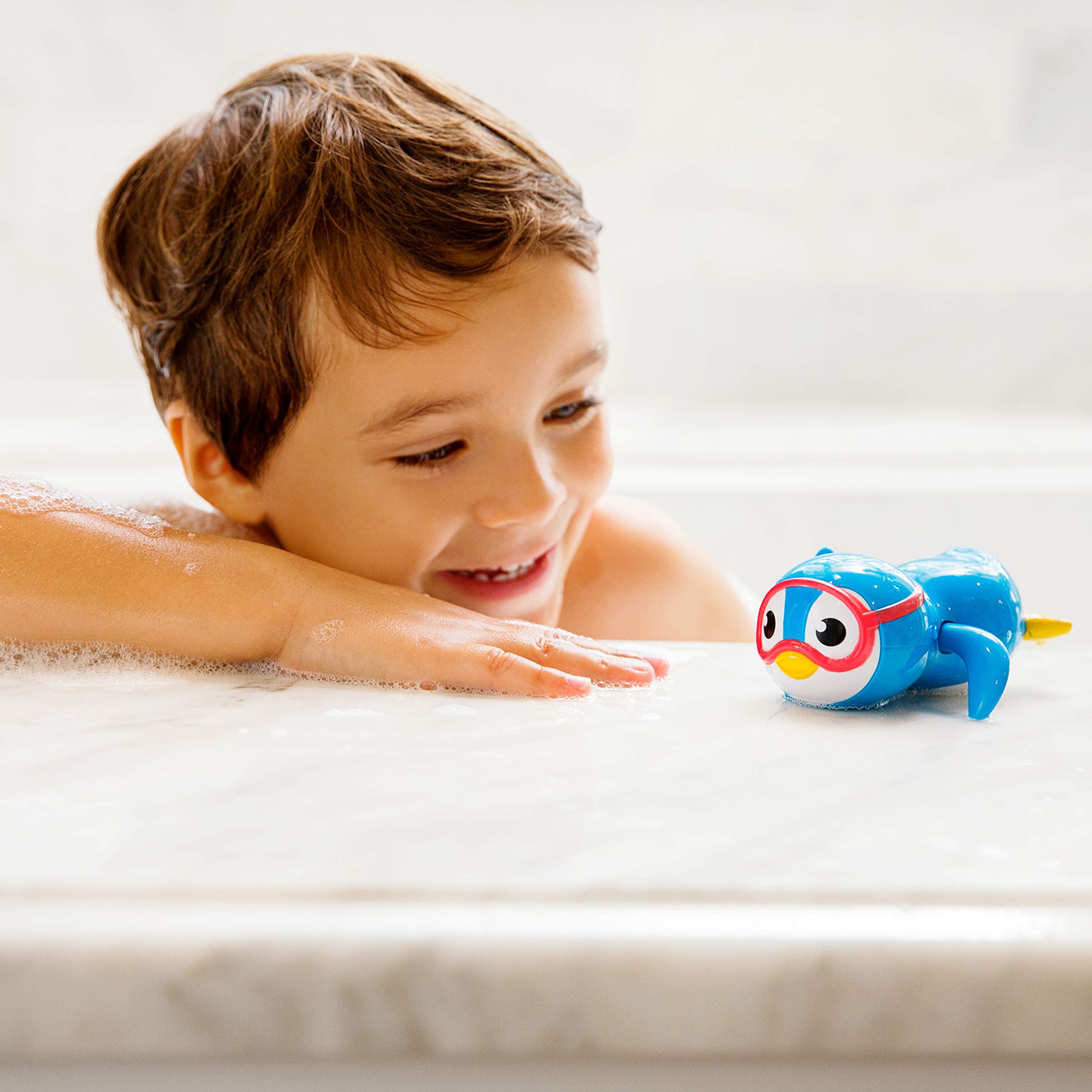 Munchkin Wind Up Swimming Penguin Scuba Buddy Bath Toy | Interactive Fun for Toddlers 9+ Months 6