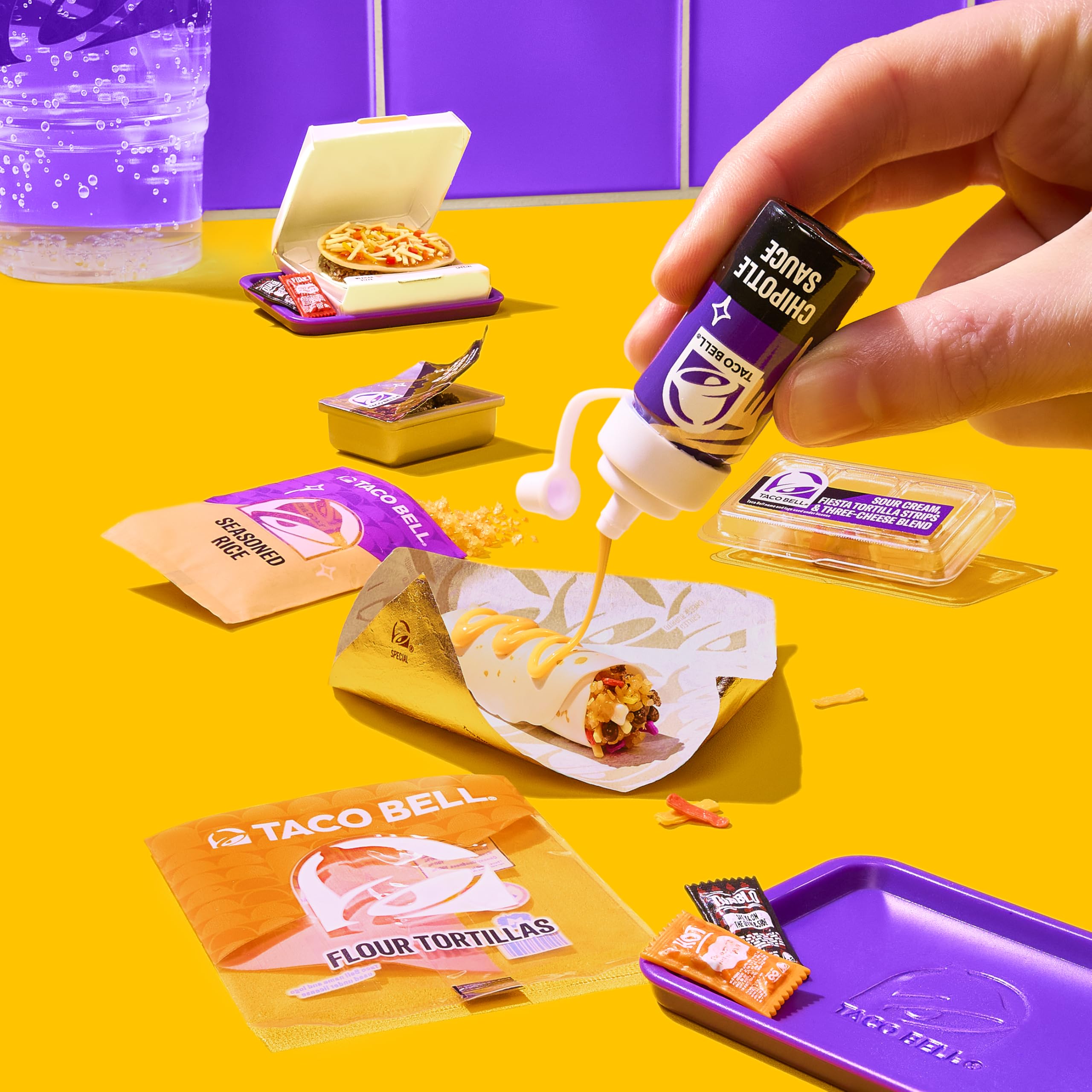MGA's Miniverse Make It Mini Taco Bell Series 1 DIY Collectible Miniatures | Ages 8+ 3
