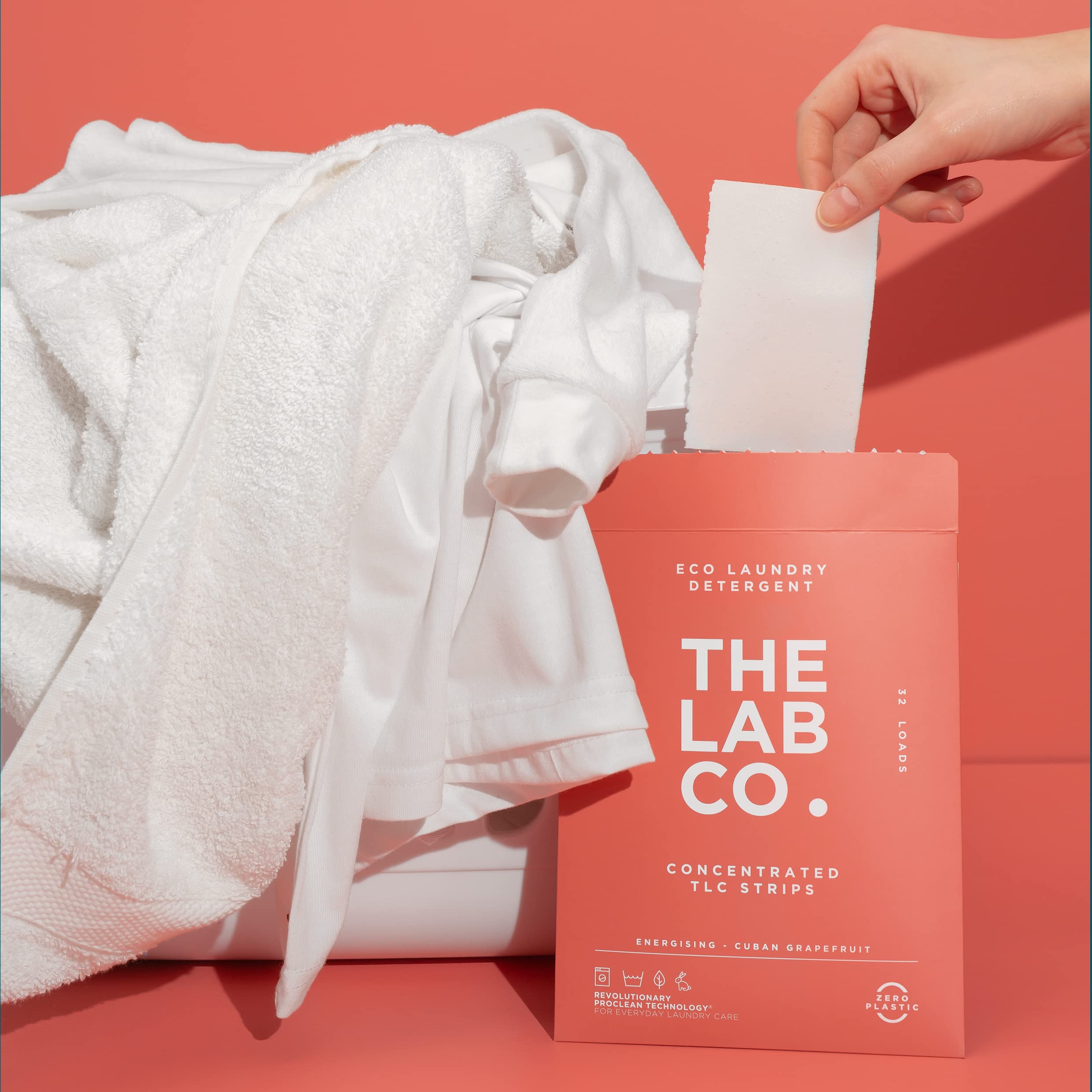 The Lab Co. - Laundry Detergent Strips (32 Loads, Non-Bio, Sensitive Skin, Energising Grapefruit Amber Eucalyptus) 9