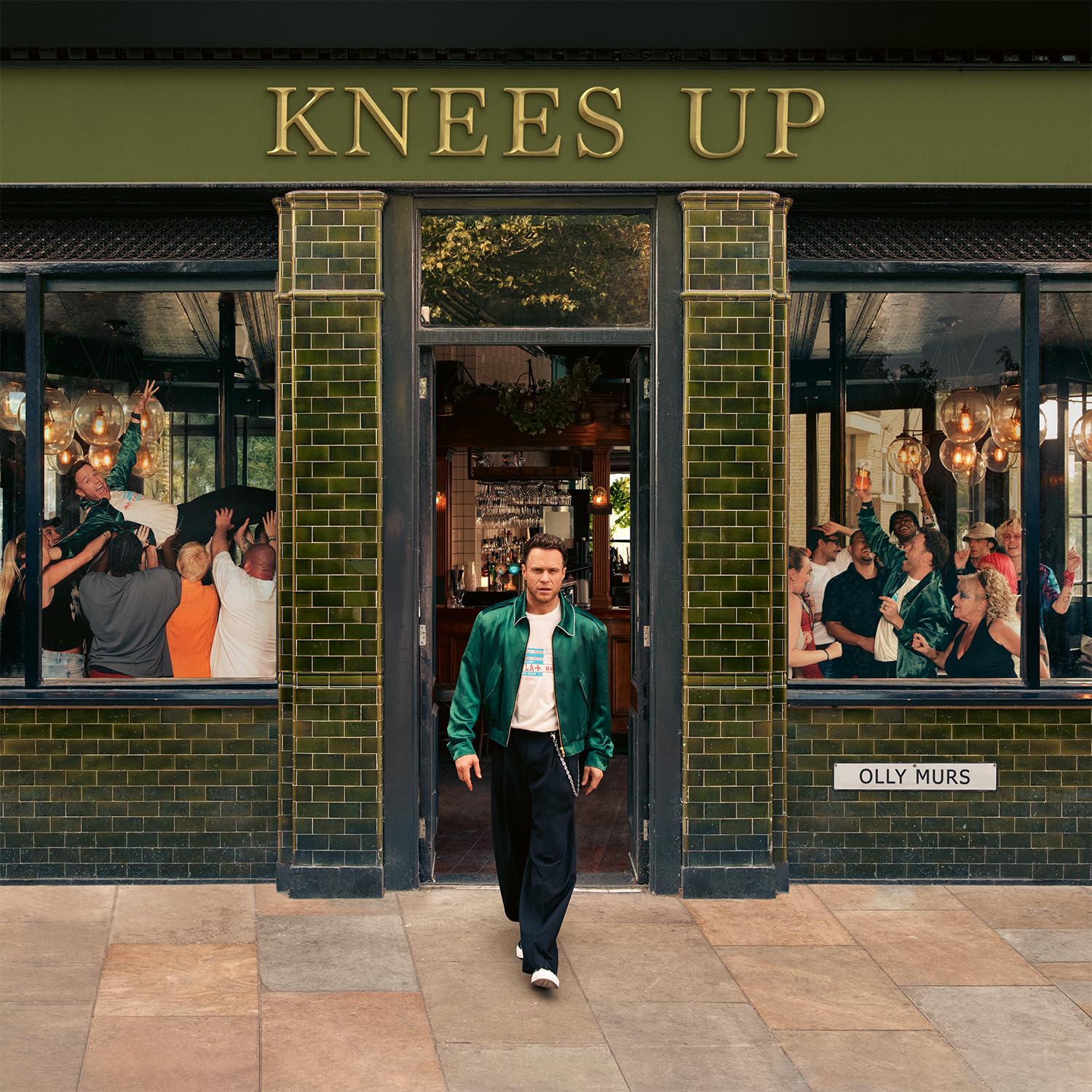 Olly - Knees Up [Audio CD]