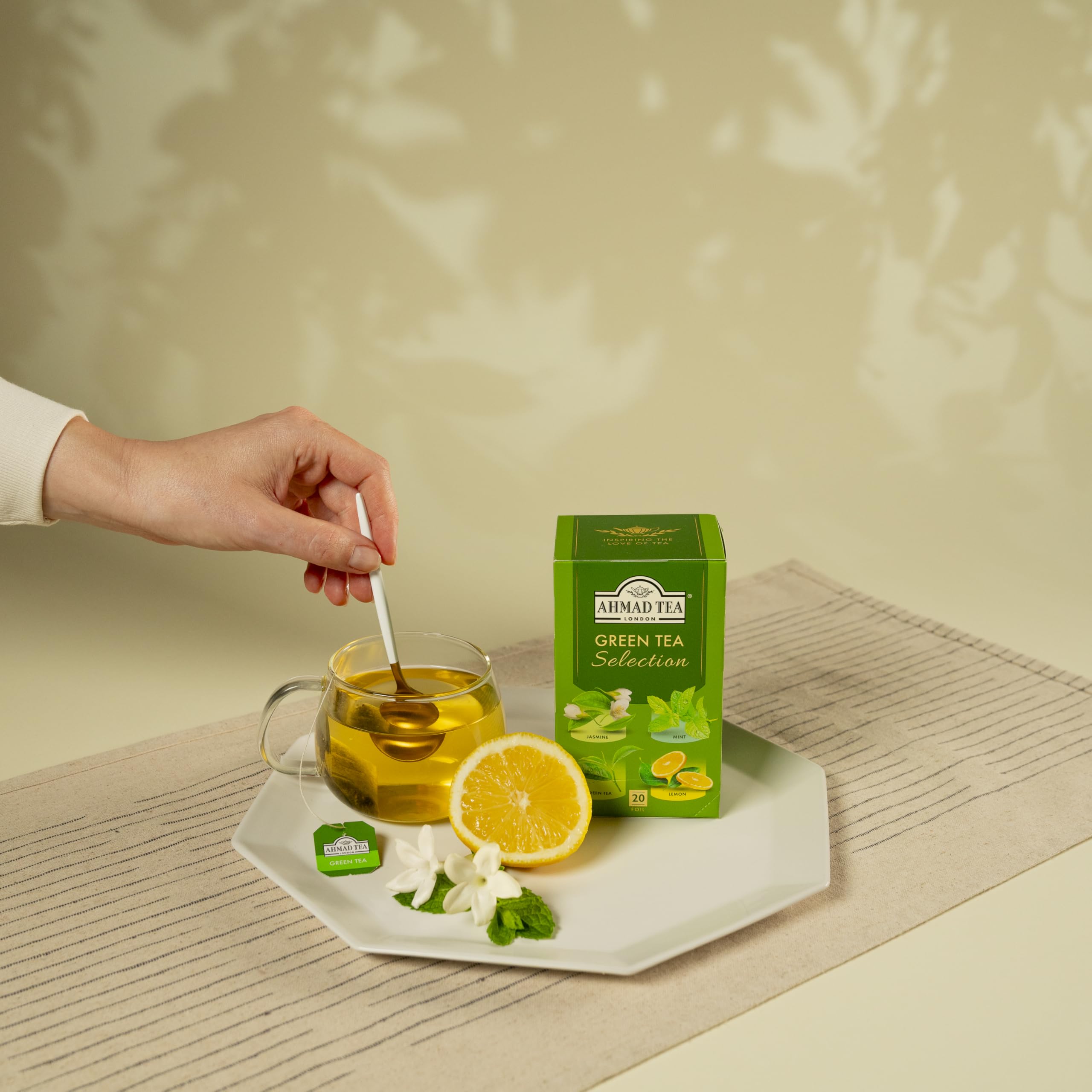 Ahmad Tea Green Tea Selection Pack - 20 Teabags with Jasmine, Mint & Lemon Varieties 3
