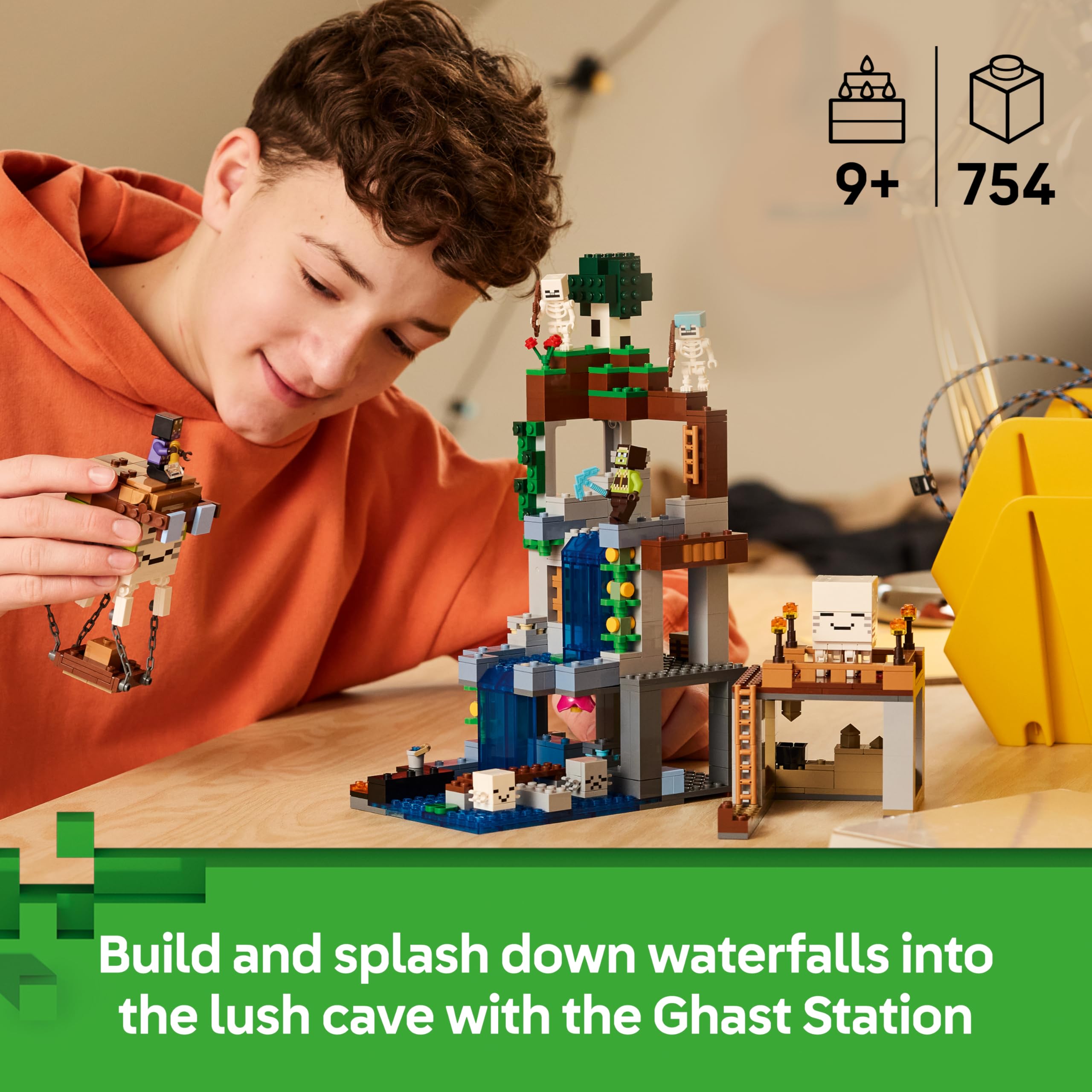 LEGO Minecraft Ghast Station Building Set - 8 Figures, Includes 2 Skeletons & 4 Ghasts, Ages 9+